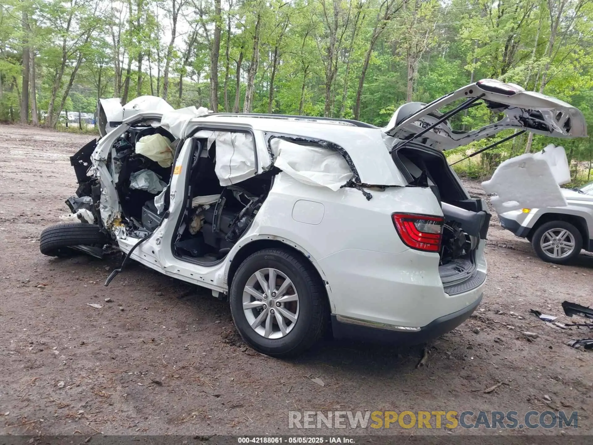 3 Photograph of a damaged car 1C4RDHAG4PC624673 DODGE DURANGO 2023
