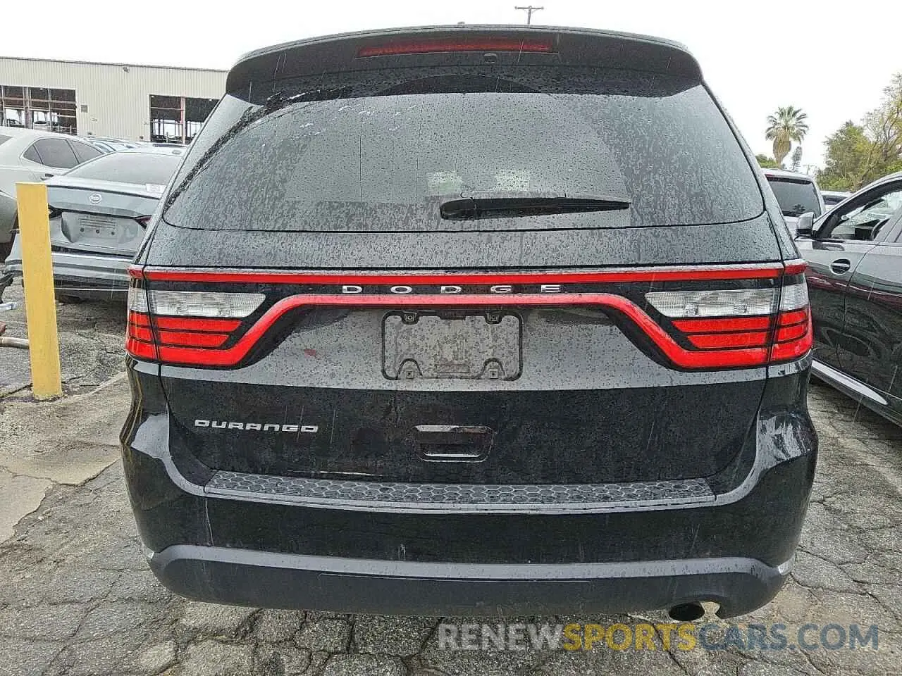 6 Photograph of a damaged car 1C4RDHAG4PC630344 DODGE DURANGO 2023