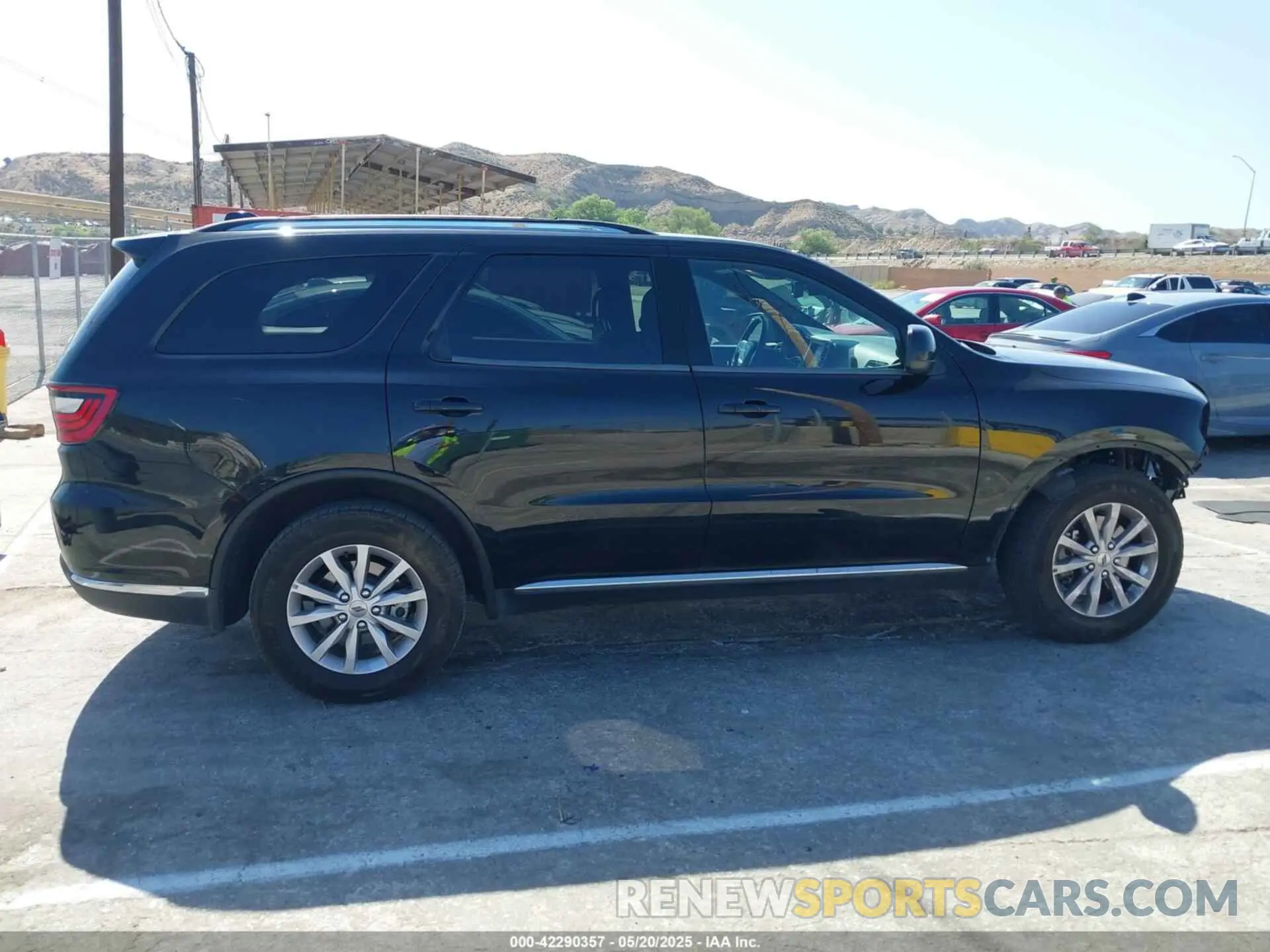14 Photograph of a damaged car 1C4RDHAG5PC630207 DODGE DURANGO 2023