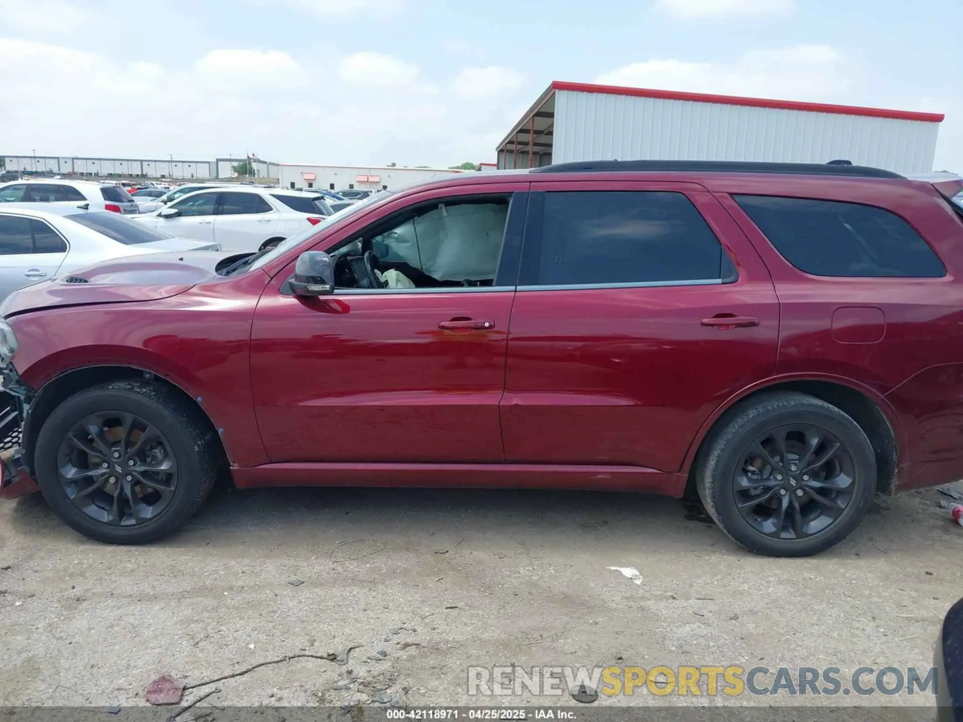 13 Photograph of a damaged car 1C4RDHDG1PC589604 DODGE DURANGO 2023