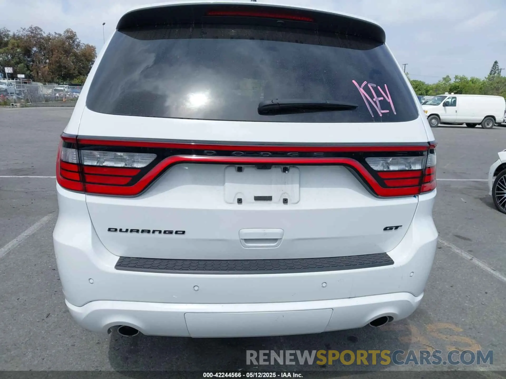 16 Photograph of a damaged car 1C4RDHDG4PC686960 DODGE DURANGO 2023