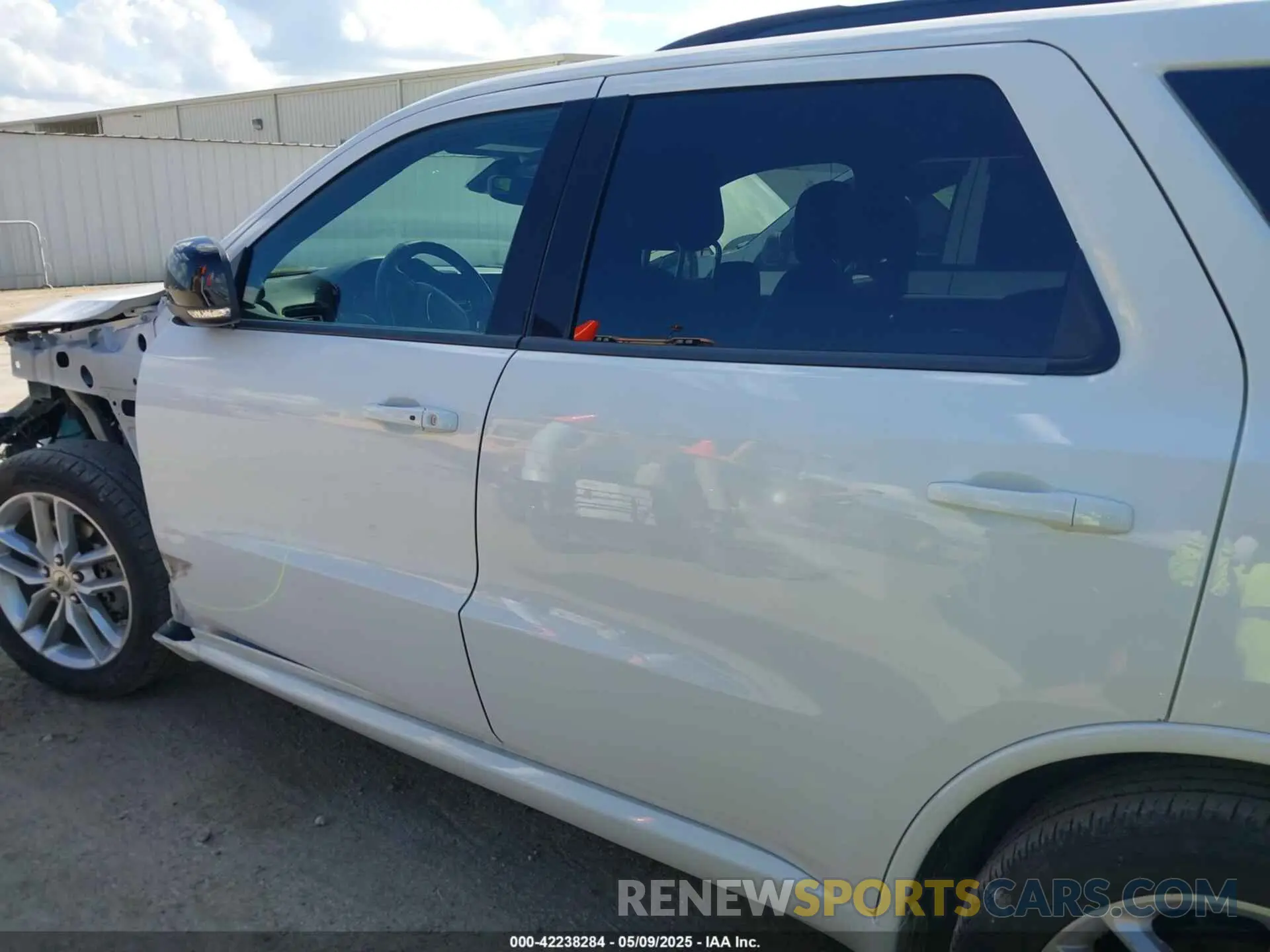 15 Photograph of a damaged car 1C4RDHDG5PC635967 DODGE DURANGO 2023