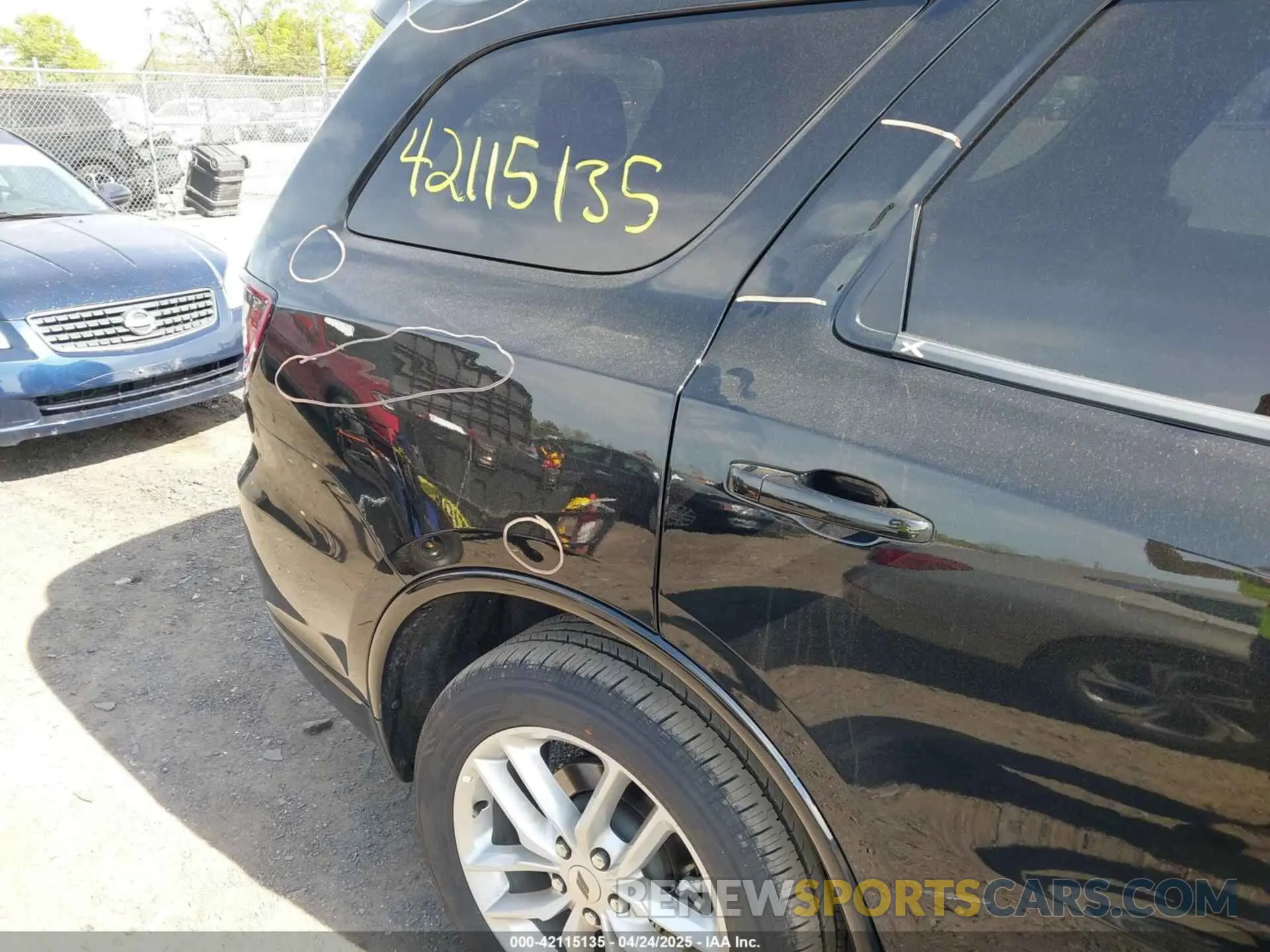 18 Photograph of a damaged car 1C4RDHDG6PC685535 DODGE DURANGO 2023