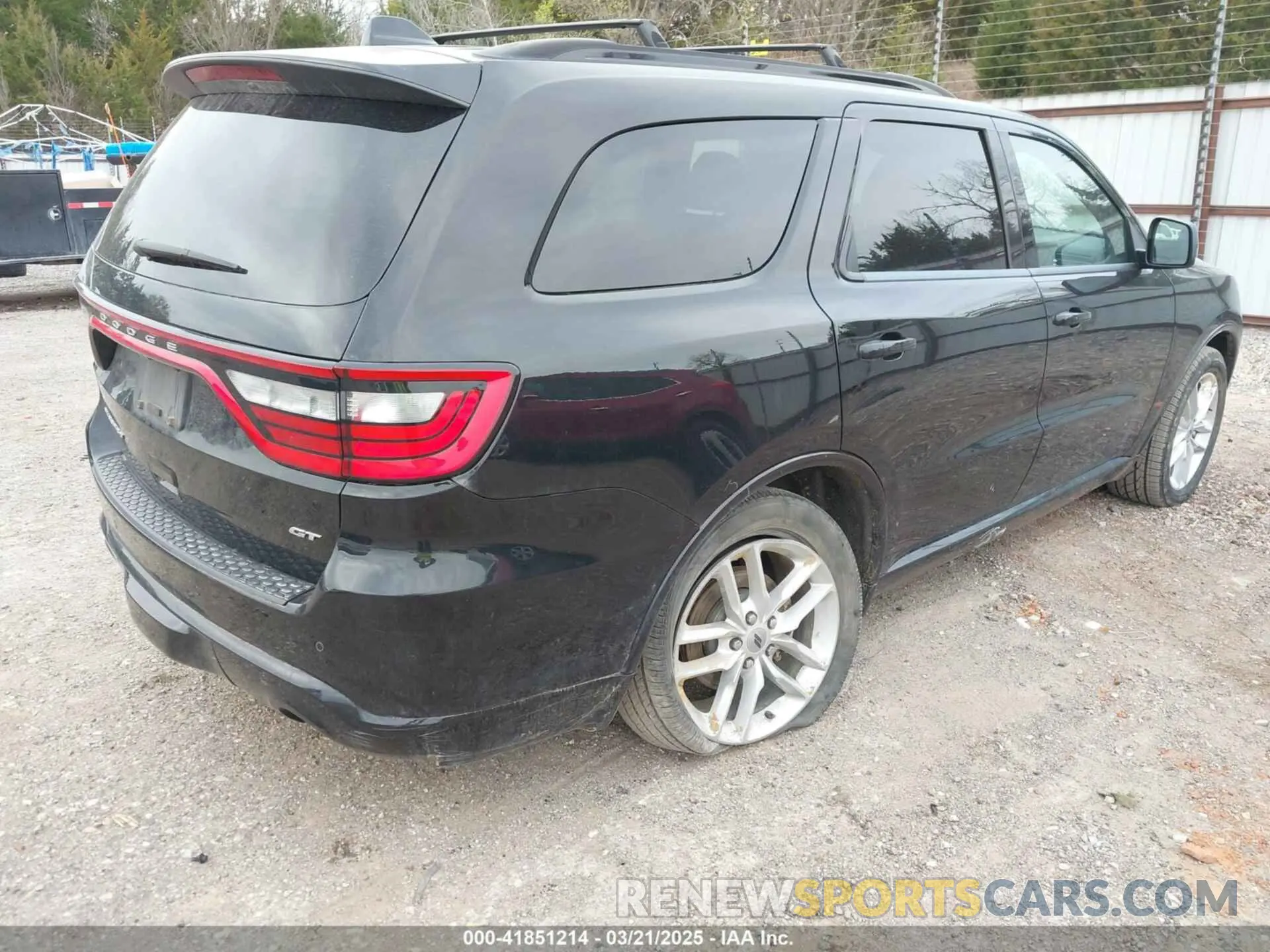 4 Photograph of a damaged car 1C4RDHDG7PC576808 DODGE DURANGO 2023