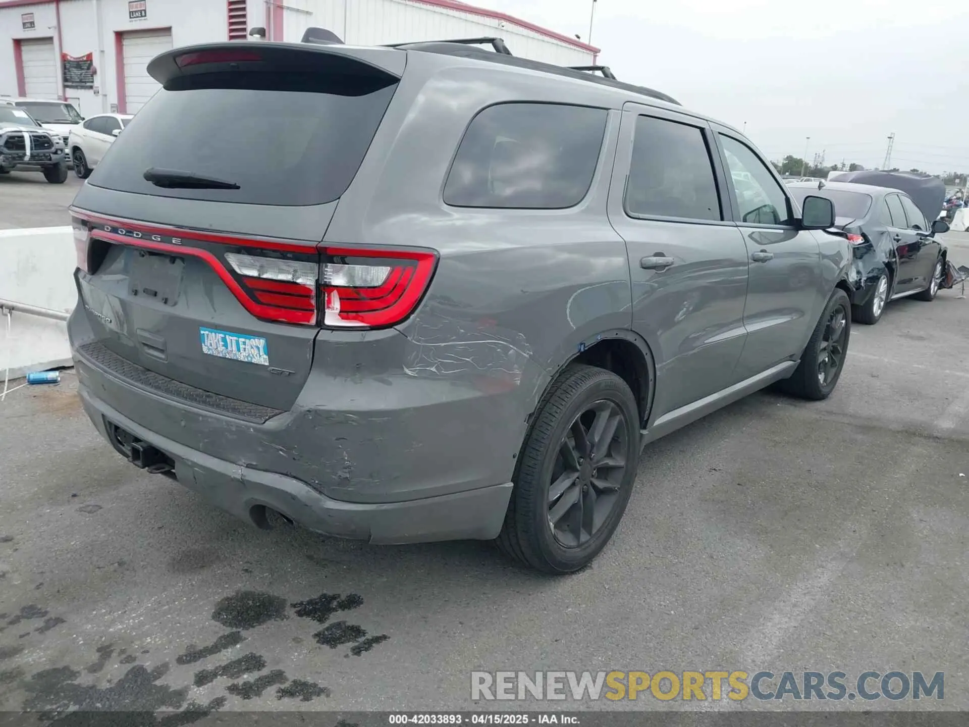 4 Photograph of a damaged car 1C4RDHDG8PC551884 DODGE DURANGO 2023