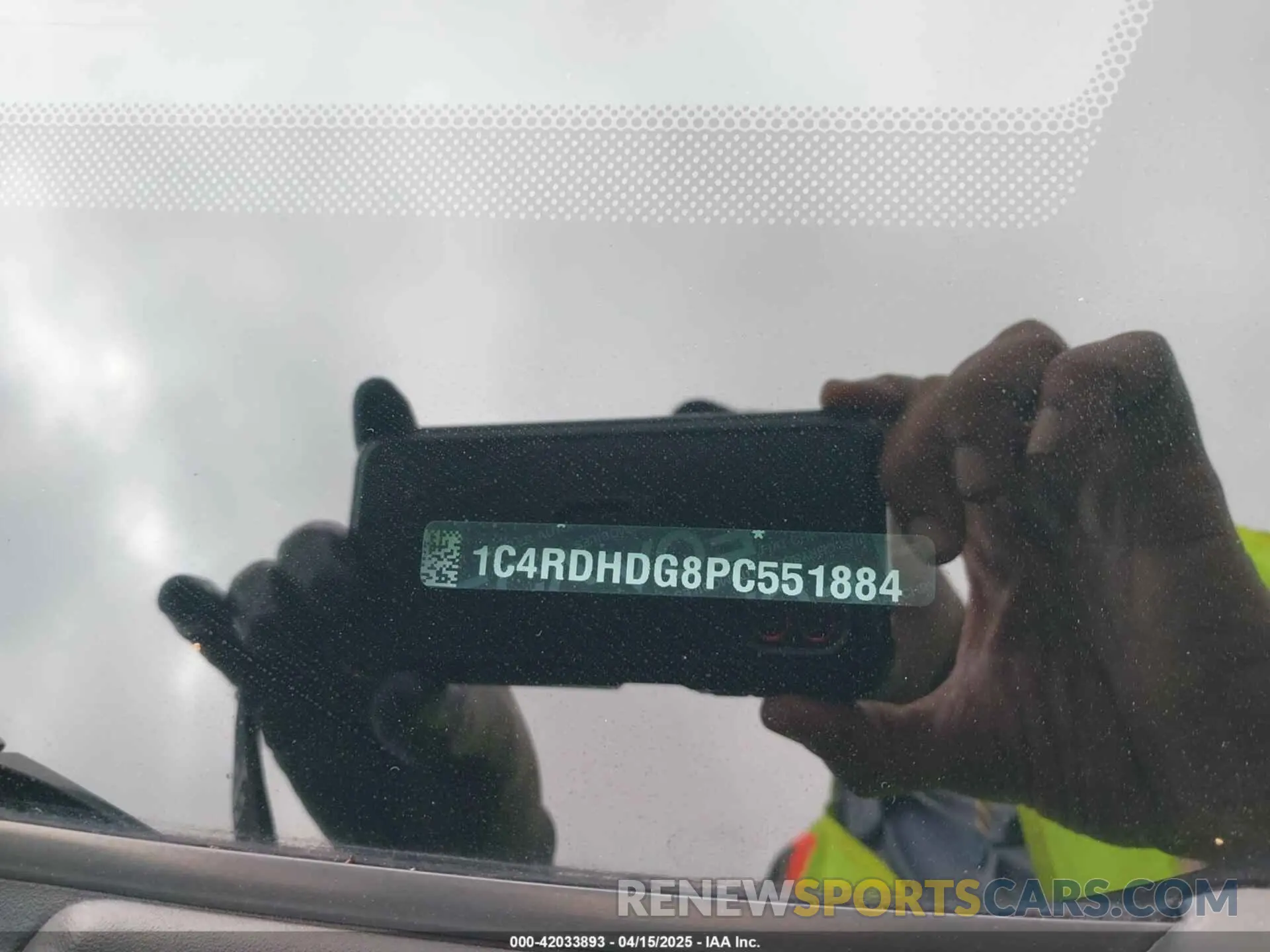 9 Photograph of a damaged car 1C4RDHDG8PC551884 DODGE DURANGO 2023
