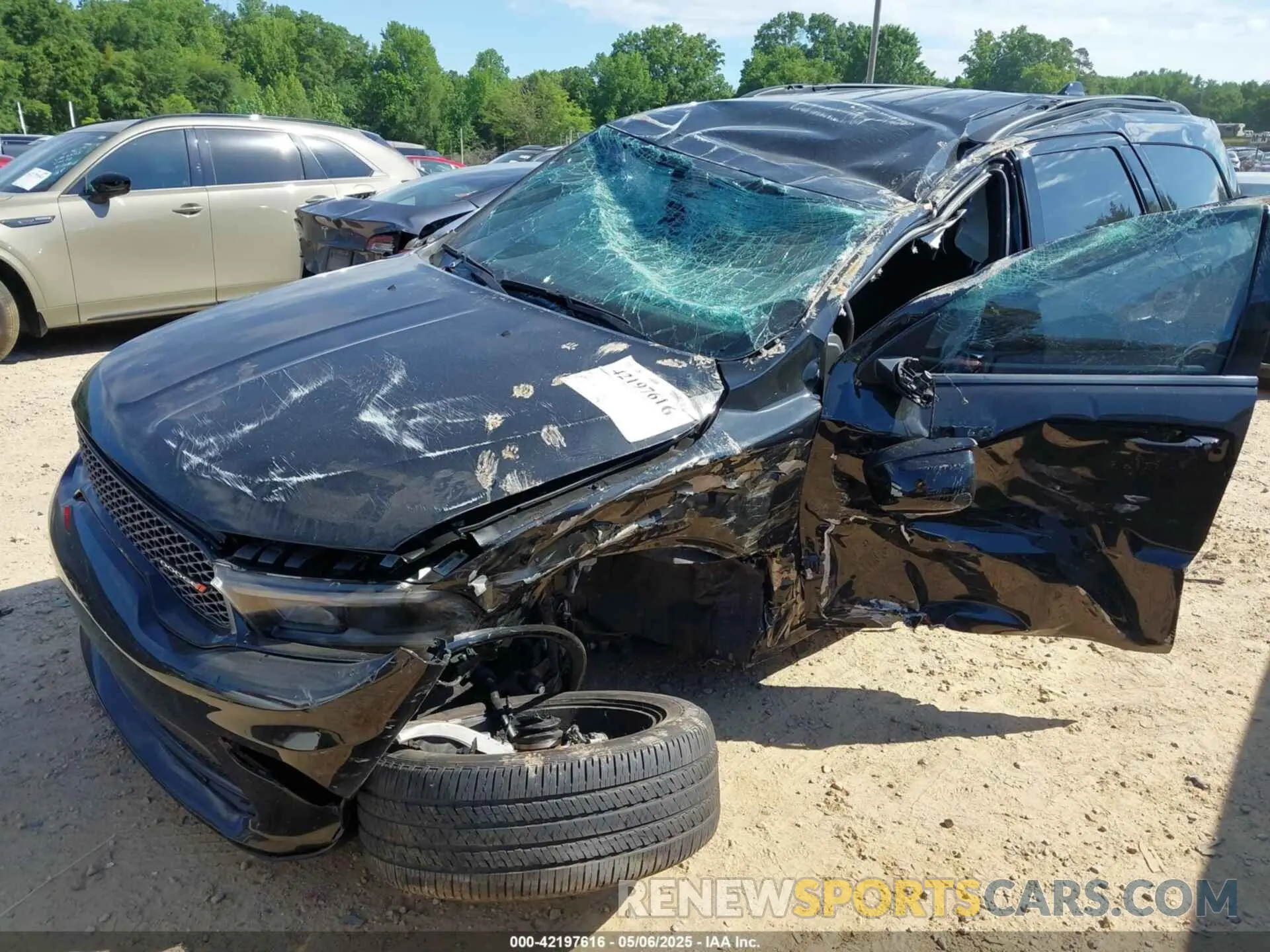 6 Photograph of a damaged car 1C4RDJAGXPC639198 DODGE DURANGO 2023