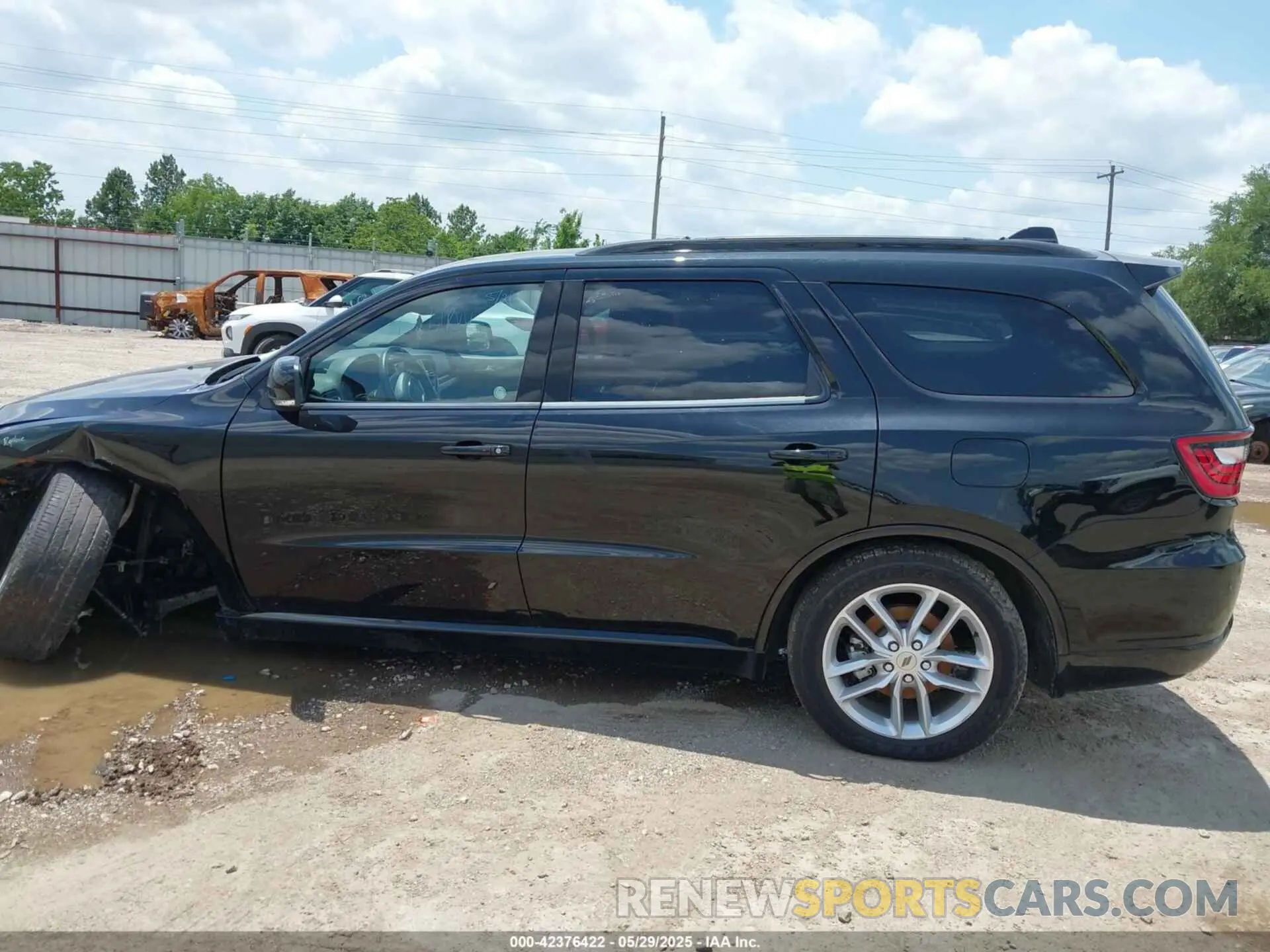 14 Photograph of a damaged car 1C4RDJDG0PC597135 DODGE DURANGO 2023