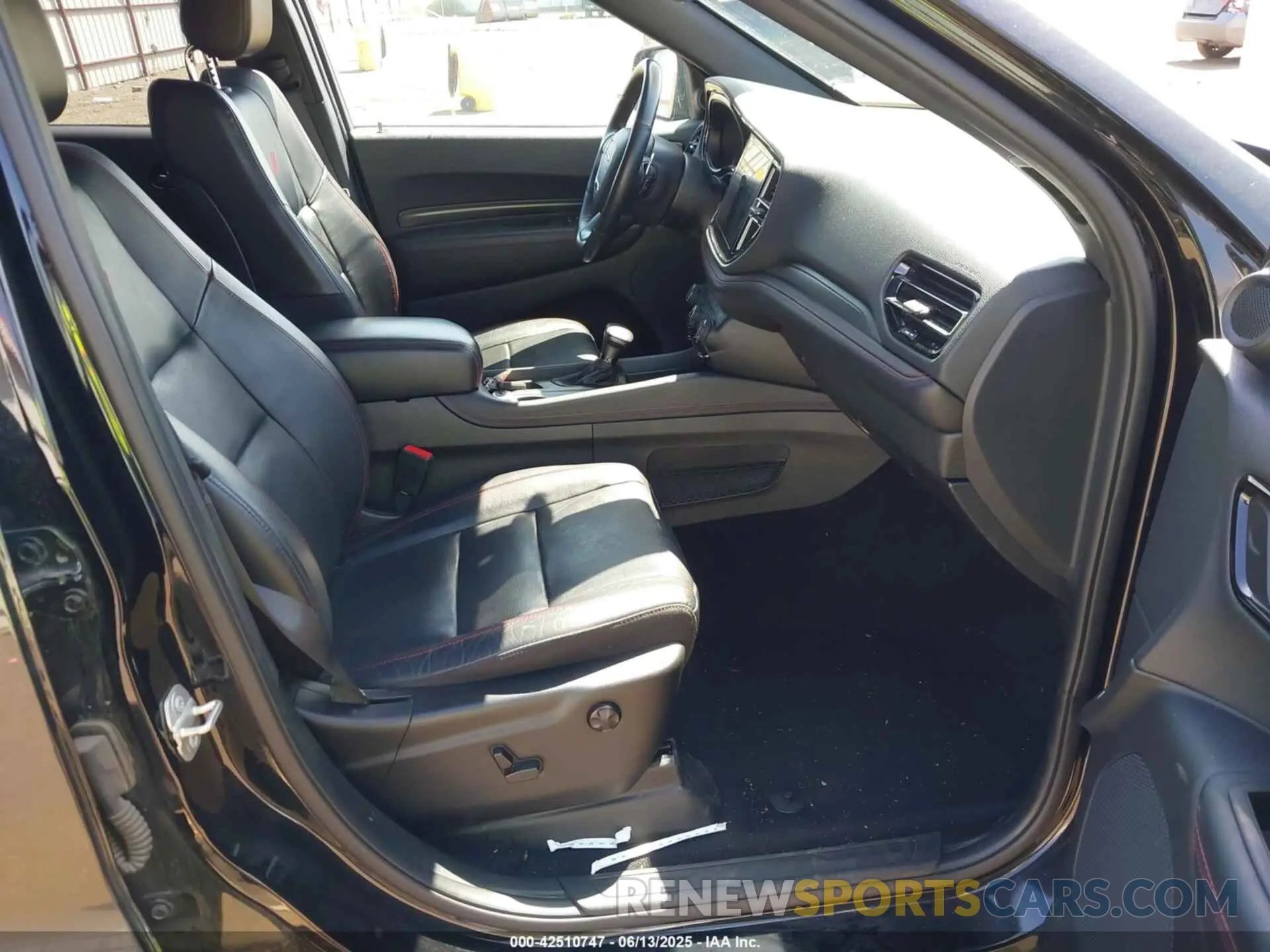 5 Photograph of a damaged car 1C4RDJDG0PC637536 DODGE DURANGO 2023