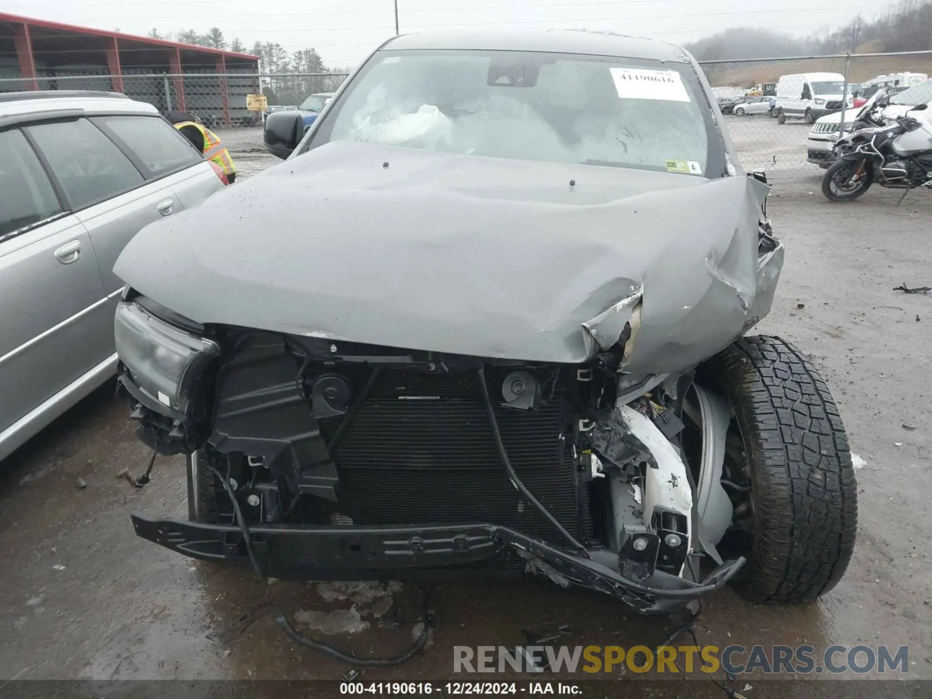 6 Photograph of a damaged car 1C4RDJDG1PC556514 DODGE DURANGO 2023