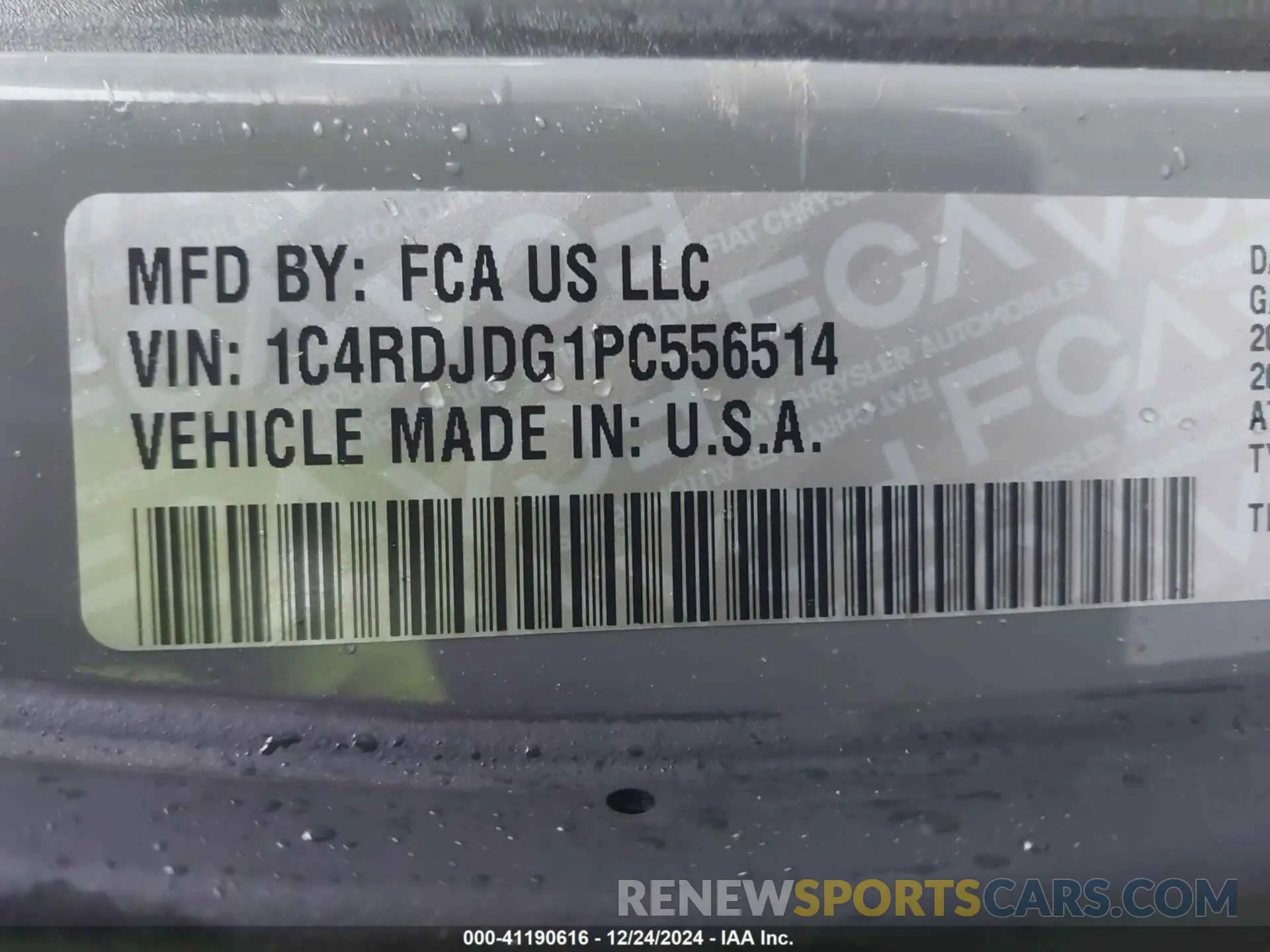 9 Photograph of a damaged car 1C4RDJDG1PC556514 DODGE DURANGO 2023