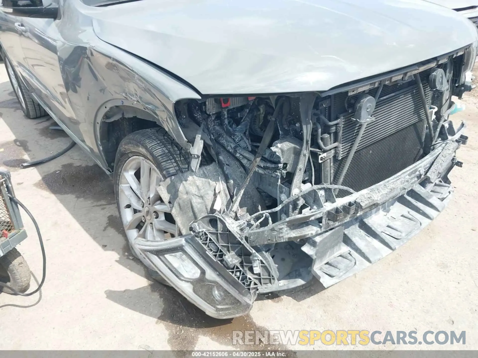 6 Photograph of a damaged car 1C4RDJDG2PC572740 DODGE DURANGO 2023