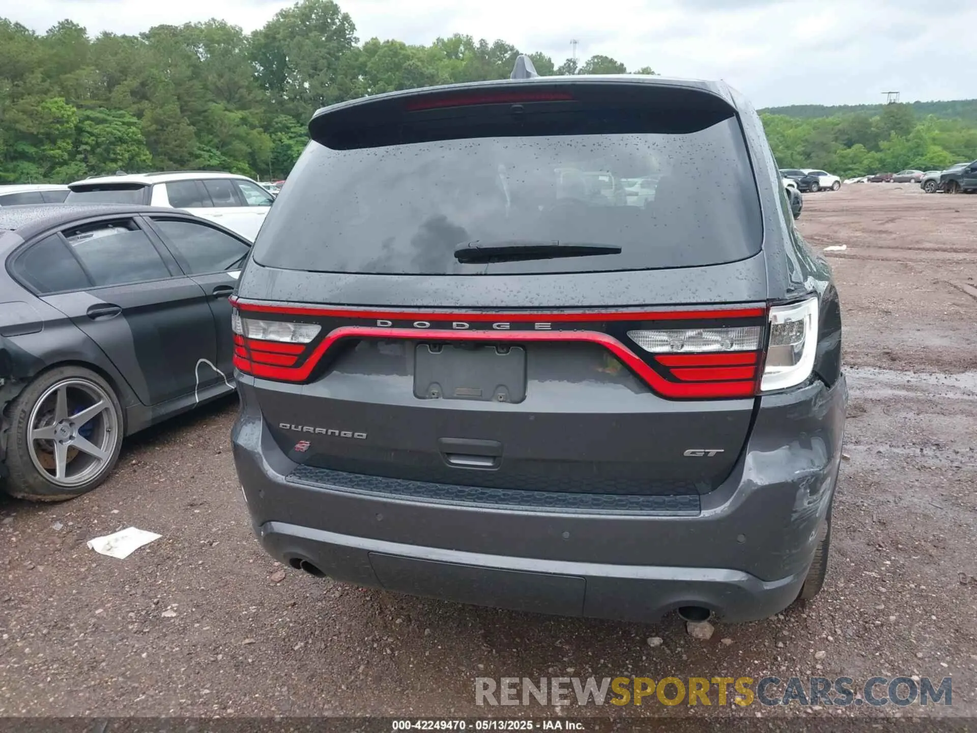 16 Photograph of a damaged car 1C4RDJDG3PC715193 DODGE DURANGO 2023
