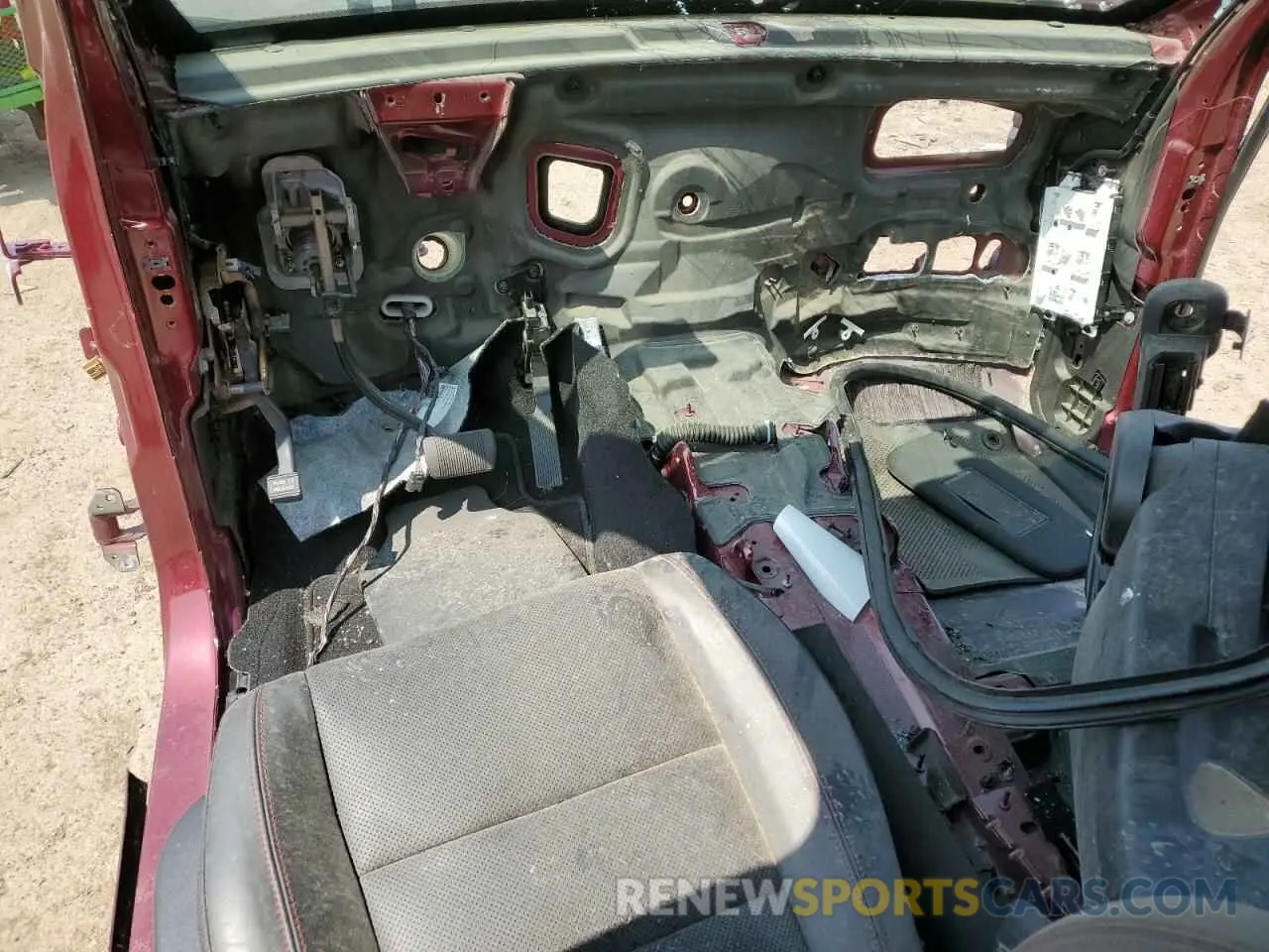 8 Photograph of a damaged car 1C4RDJDG4PC604488 DODGE DURANGO 2023