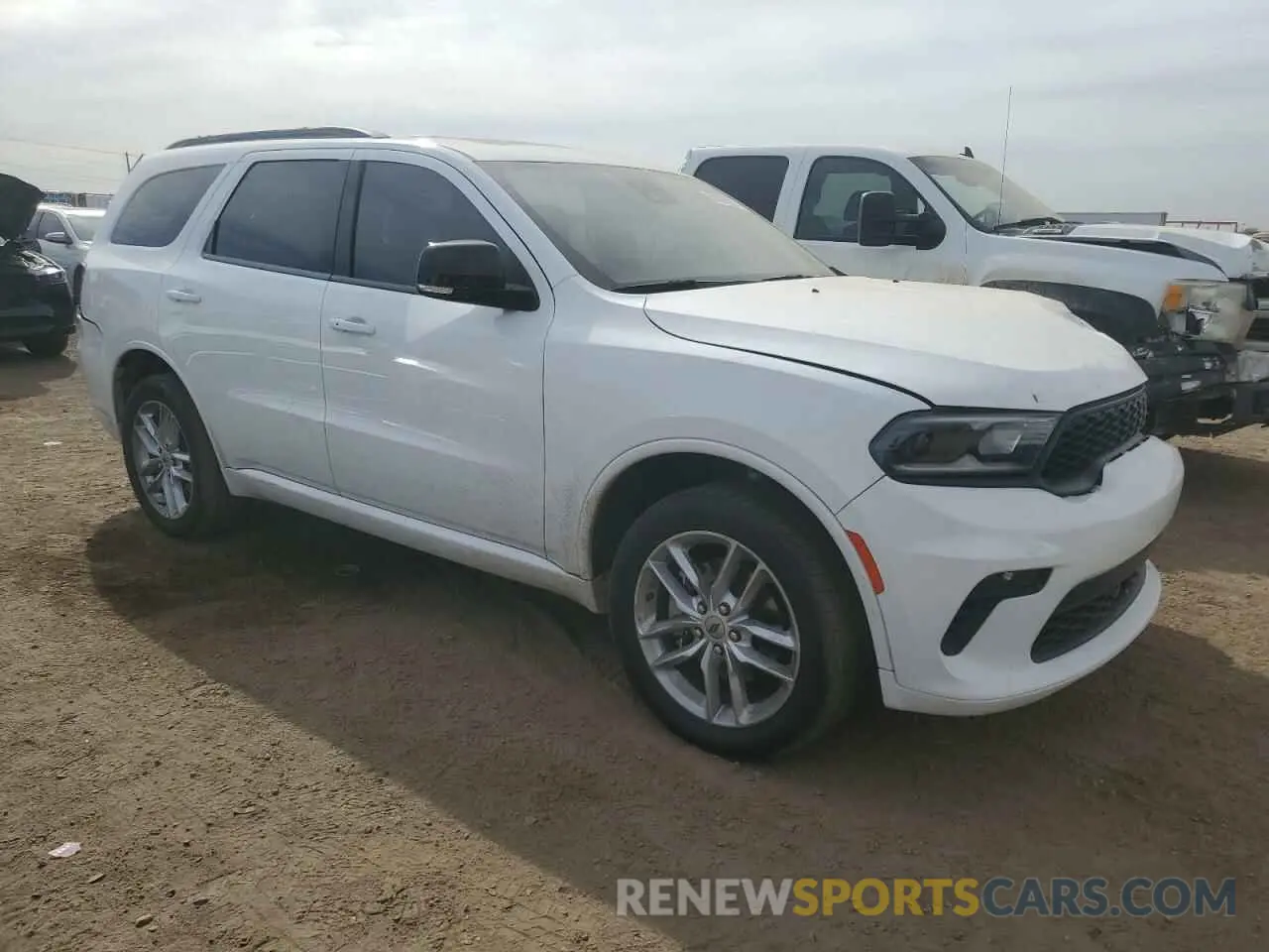 4 Photograph of a damaged car 1C4RDJDG8PC581023 DODGE DURANGO 2023