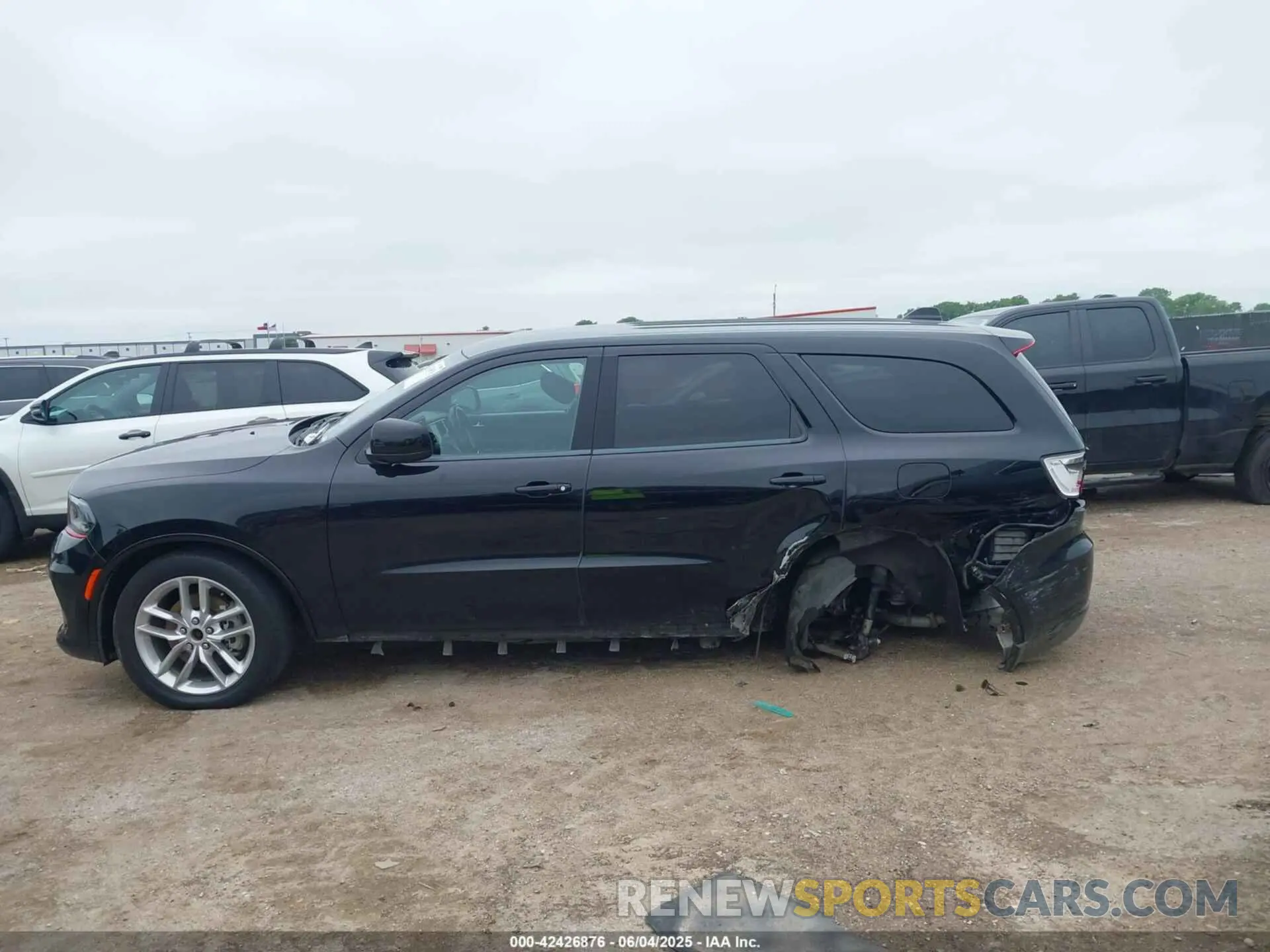14 Photograph of a damaged car 1C4RDJDG9PC625174 DODGE DURANGO 2023