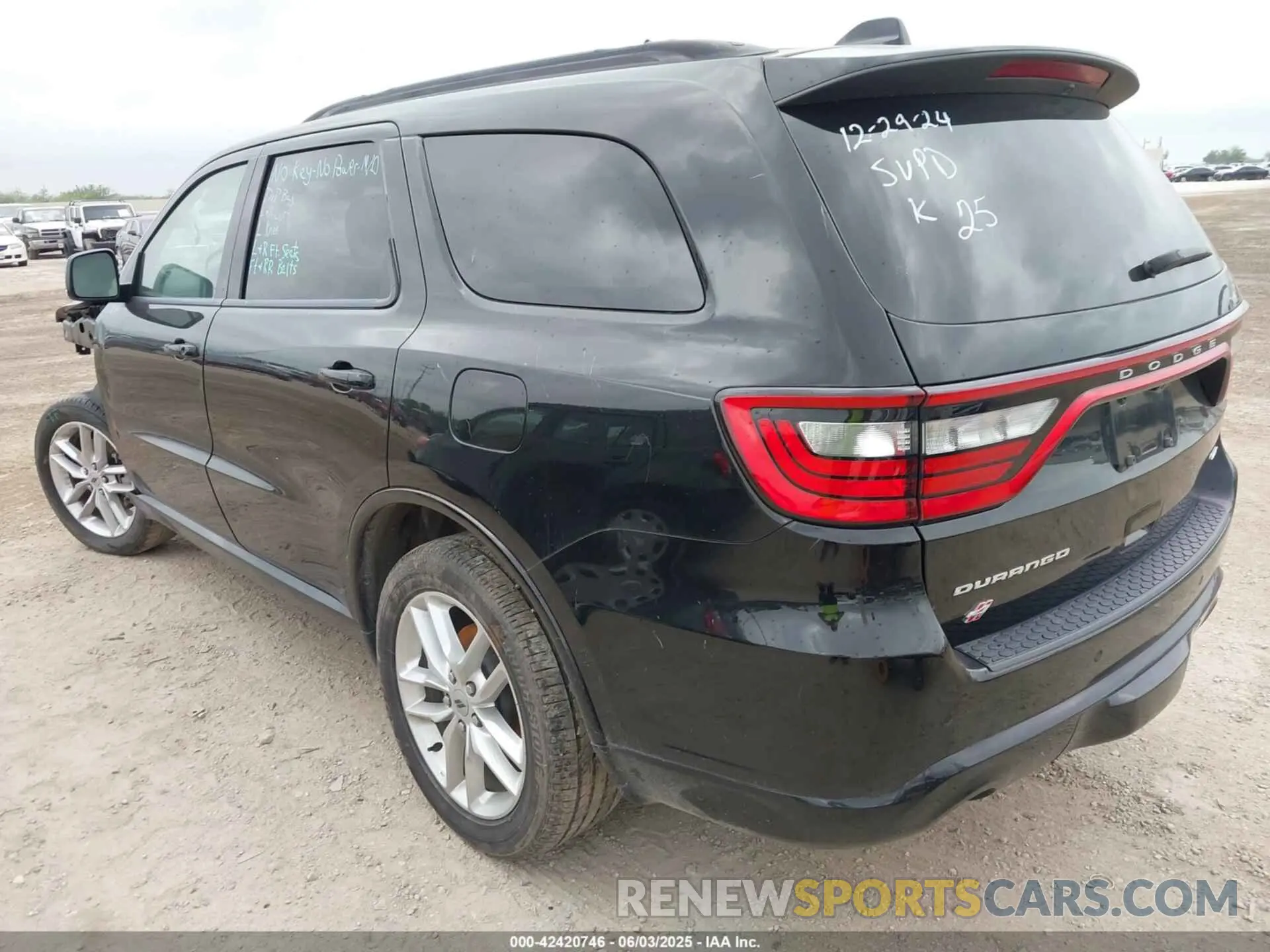 3 Photograph of a damaged car 1C4RDJDG9PC677551 DODGE DURANGO 2023