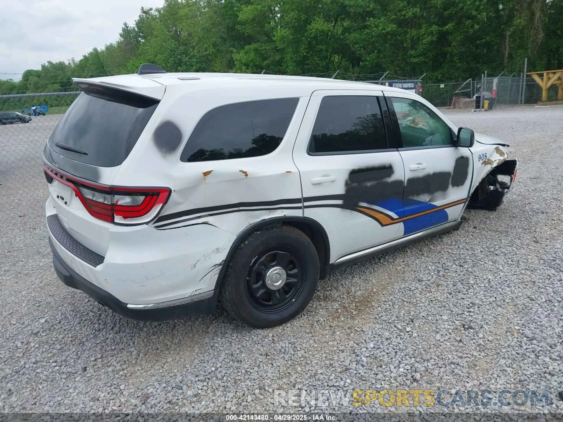 4 Photograph of a damaged car 1C4RDJFG2PC653301 DODGE DURANGO 2023