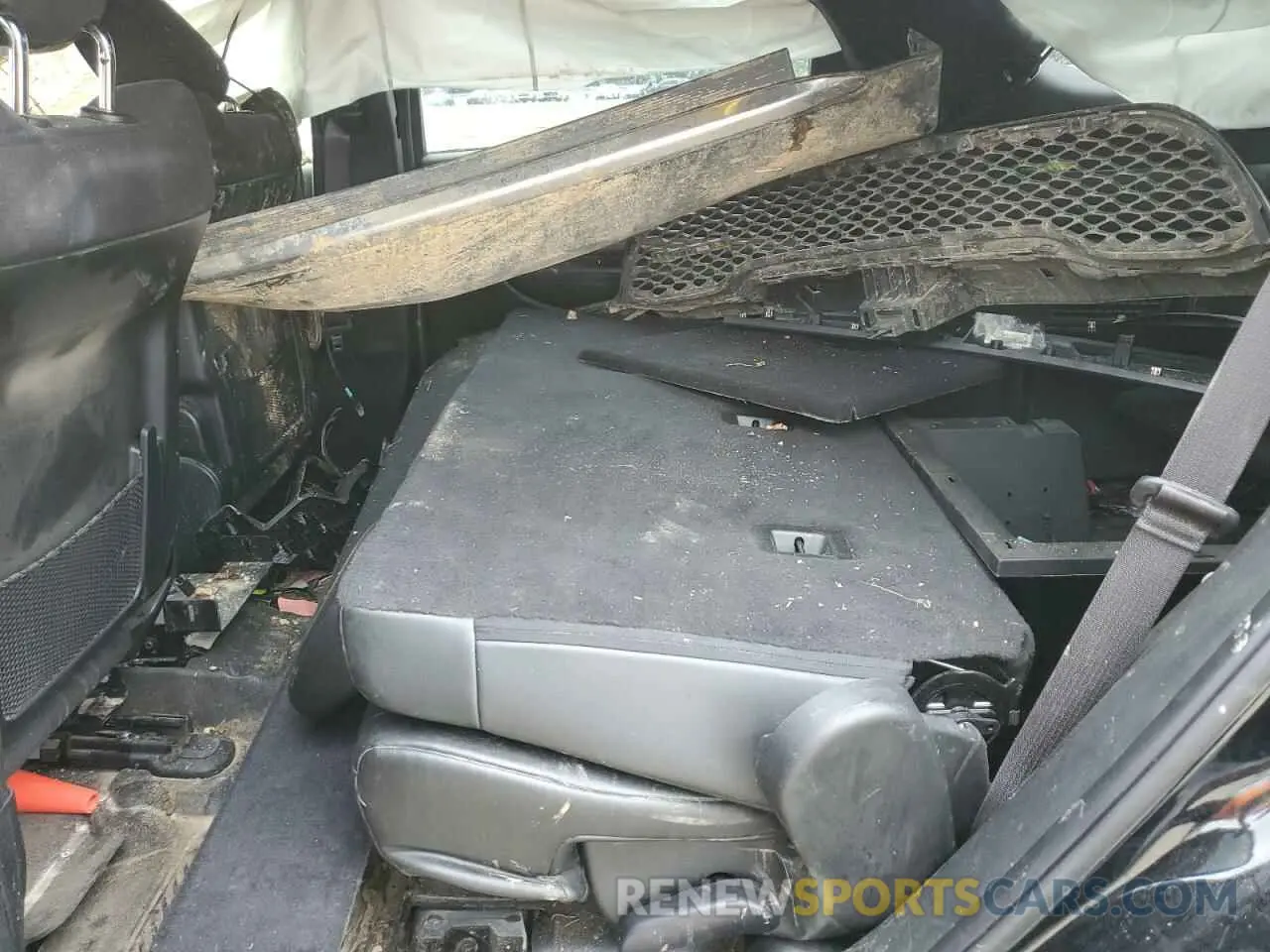 11 Photograph of a damaged car 1C4RDJFG4PC567813 DODGE DURANGO 2023