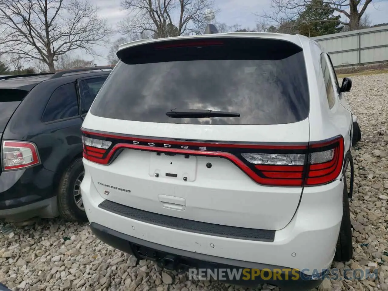 6 Photograph of a damaged car 1C4RDJFG6PC690674 DODGE DURANGO 2023
