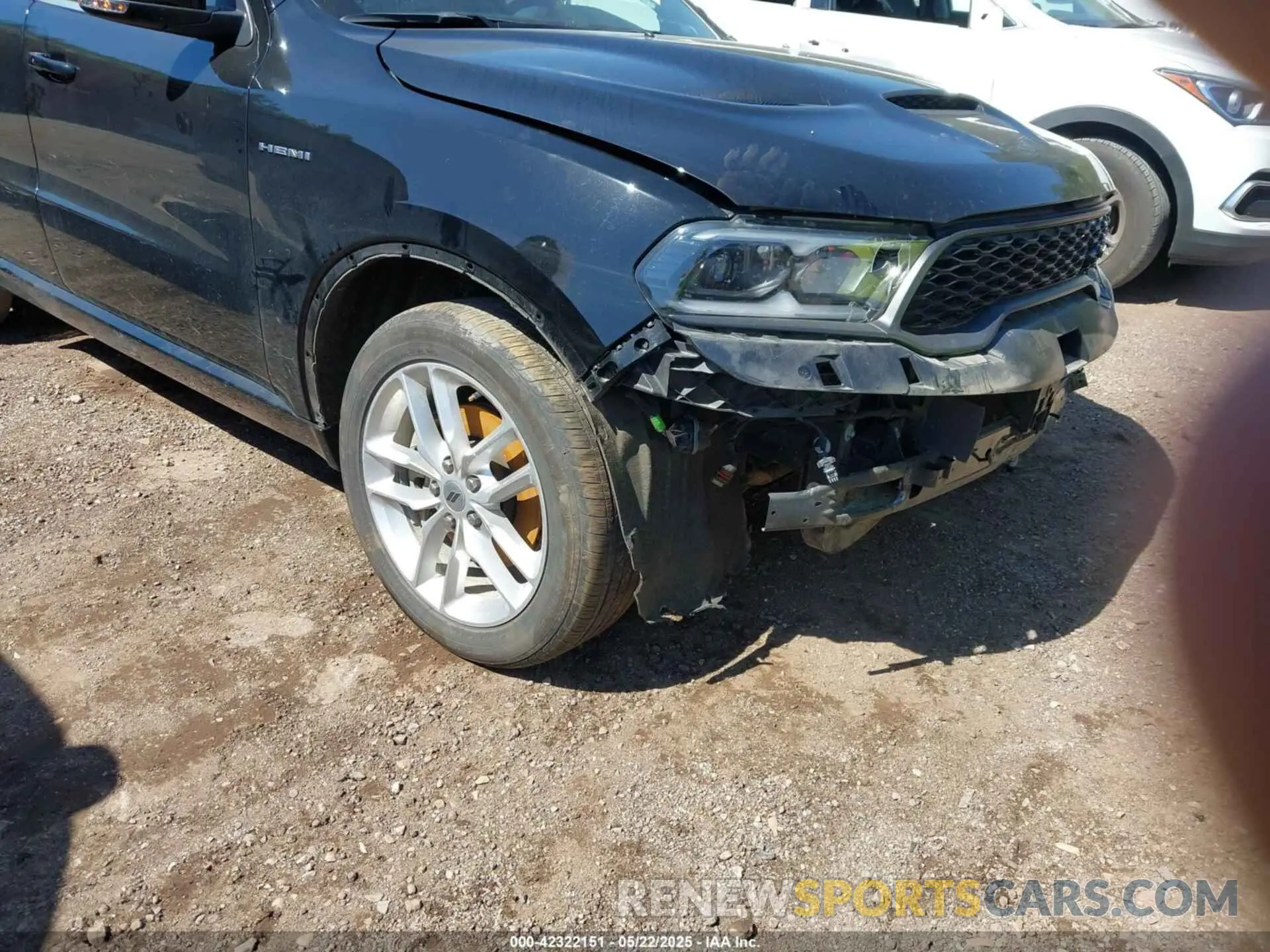 19 Photograph of a damaged car 1C4SDHCT0PC549899 DODGE DURANGO 2023