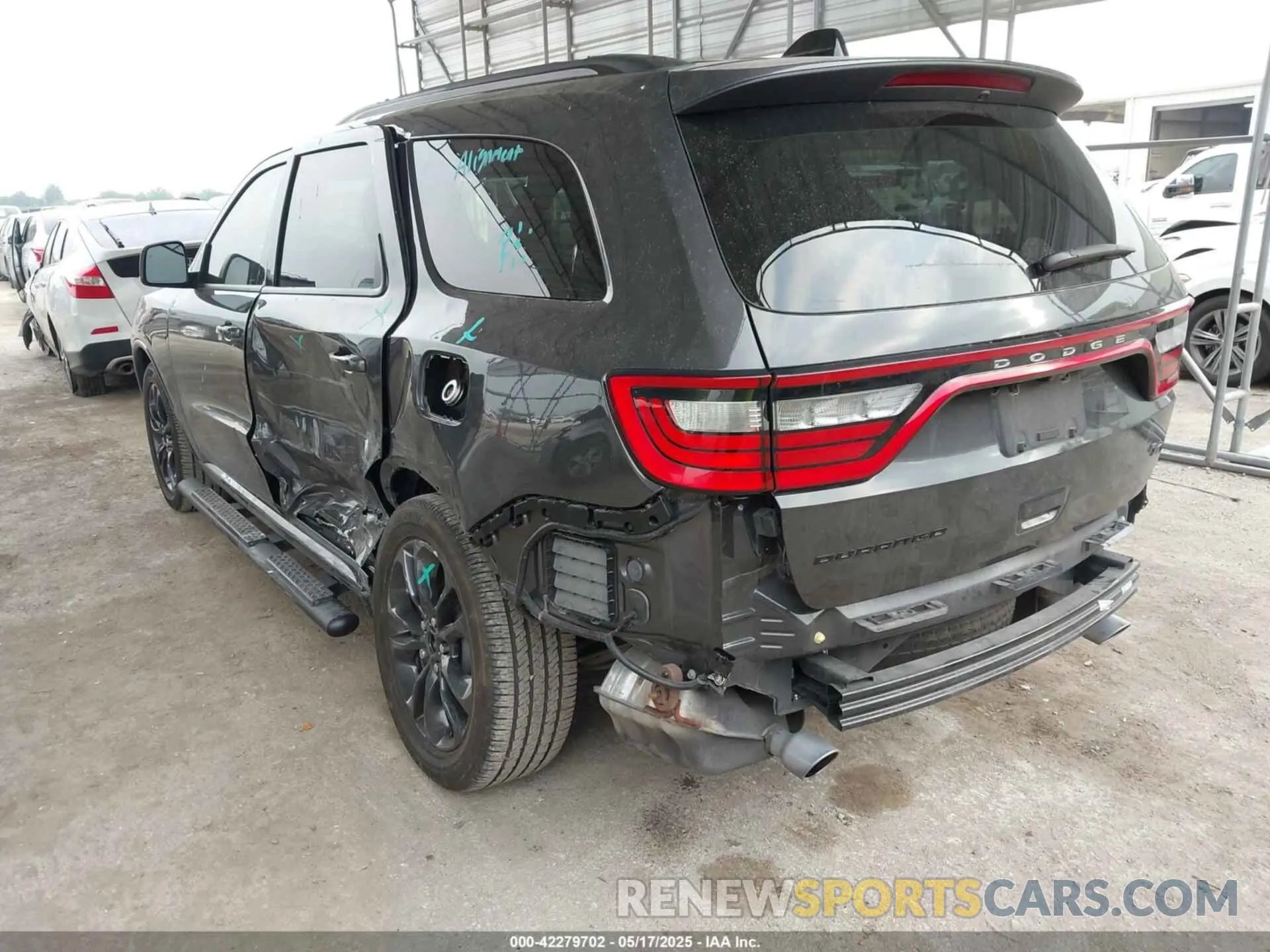 3 Photograph of a damaged car 1C4SDHCT4PC715020 DODGE DURANGO 2023
