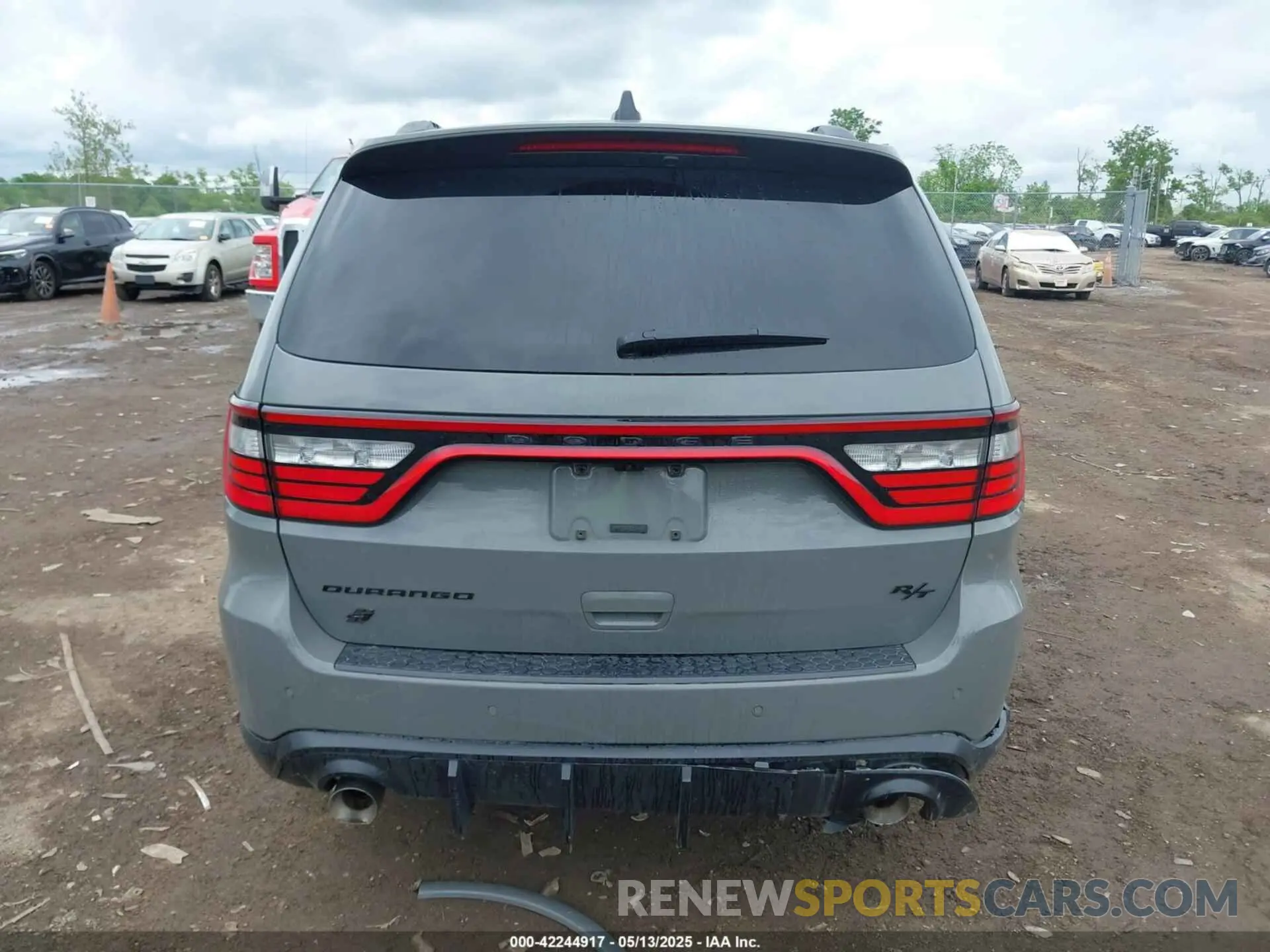 17 Photograph of a damaged car 1C4SDJCT1PC582028 DODGE DURANGO 2023