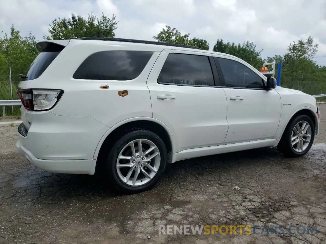 3 Photograph of a damaged car 1C4SDJCT5PC558007 DODGE DURANGO 2023