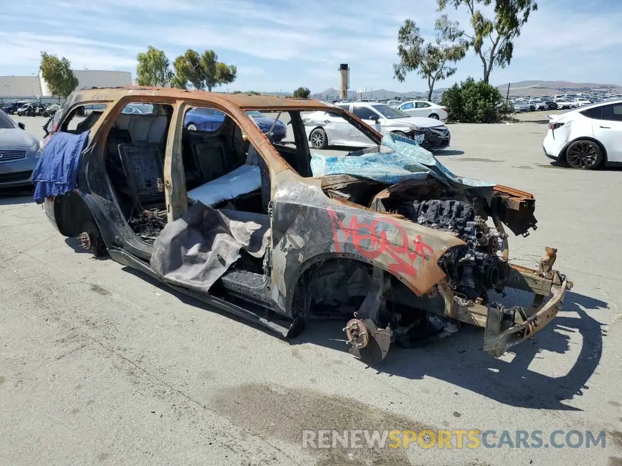 4 Photograph of a damaged car 1C4SDJCT5PC569623 DODGE DURANGO 2023