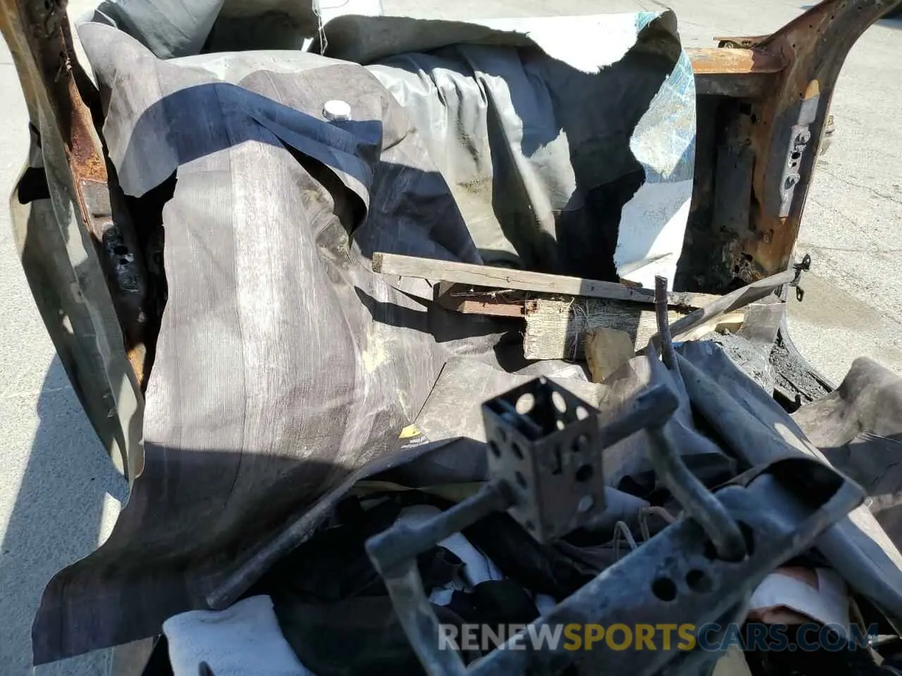 8 Photograph of a damaged car 1C4SDJCT5PC569623 DODGE DURANGO 2023