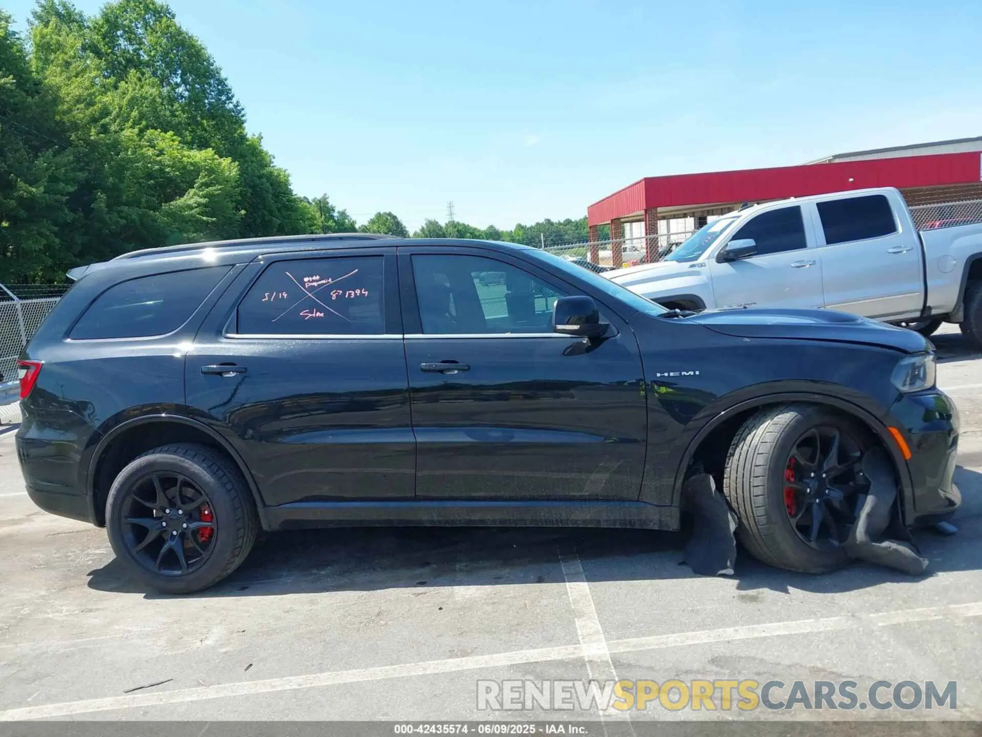 14 Photograph of a damaged car 1C4SDJCT6PC585376 DODGE DURANGO 2023