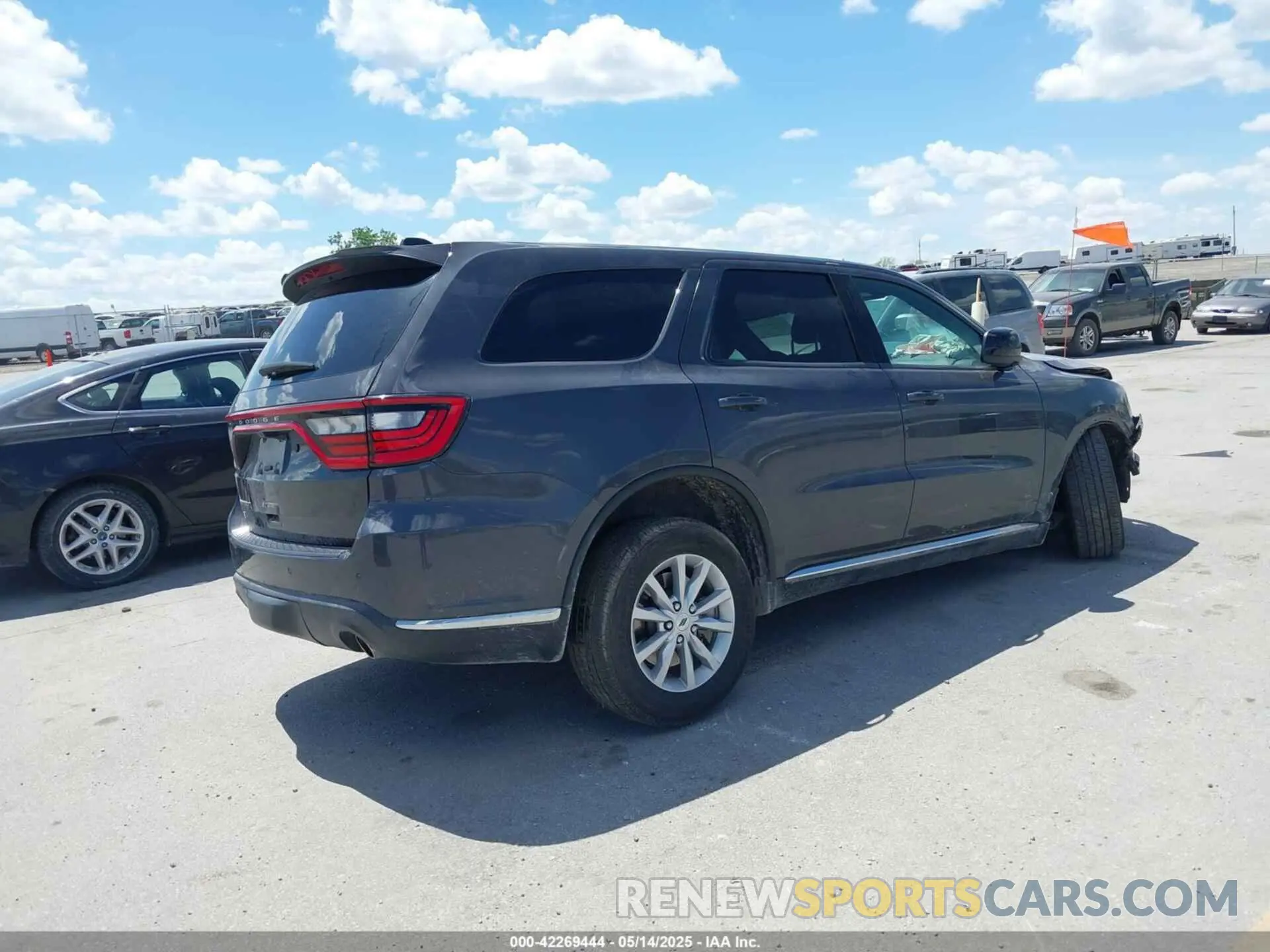 4 Photograph of a damaged car 1C4SDJFT7PC676233 DODGE DURANGO 2023