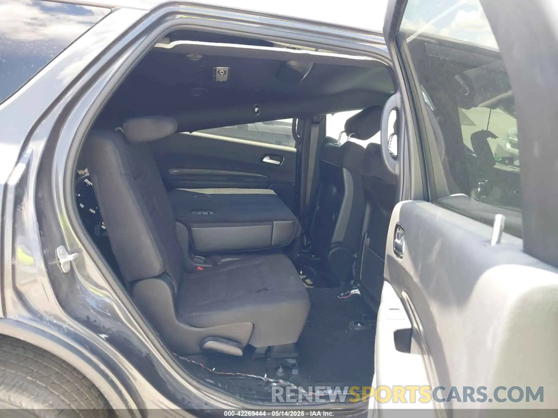 8 Photograph of a damaged car 1C4SDJFT7PC676233 DODGE DURANGO 2023