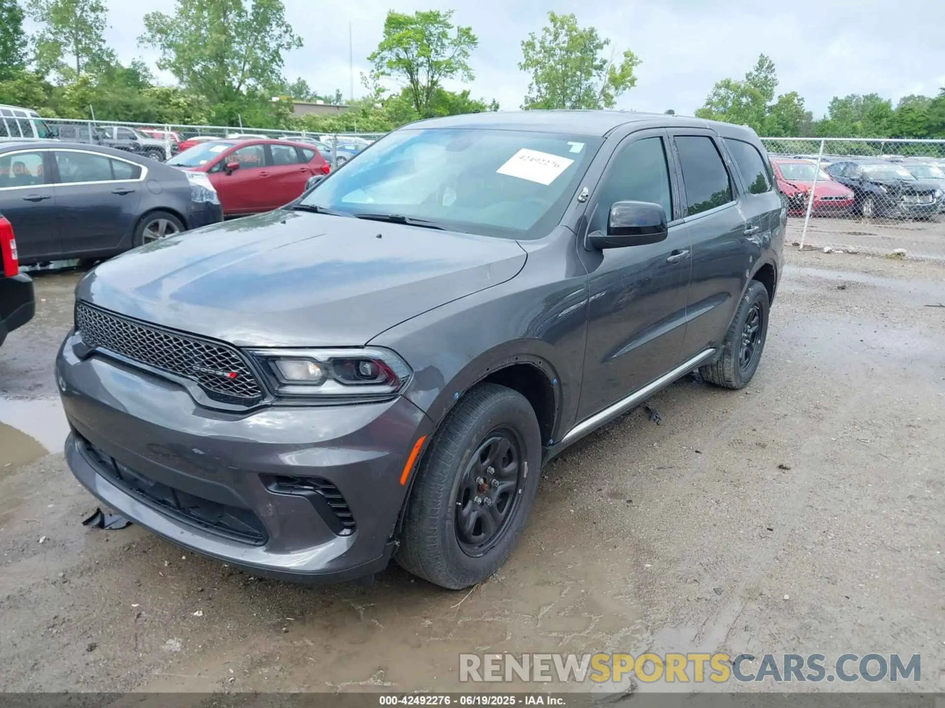 2 Photograph of a damaged car 1C4SDJFTXPC631559 DODGE DURANGO 2023