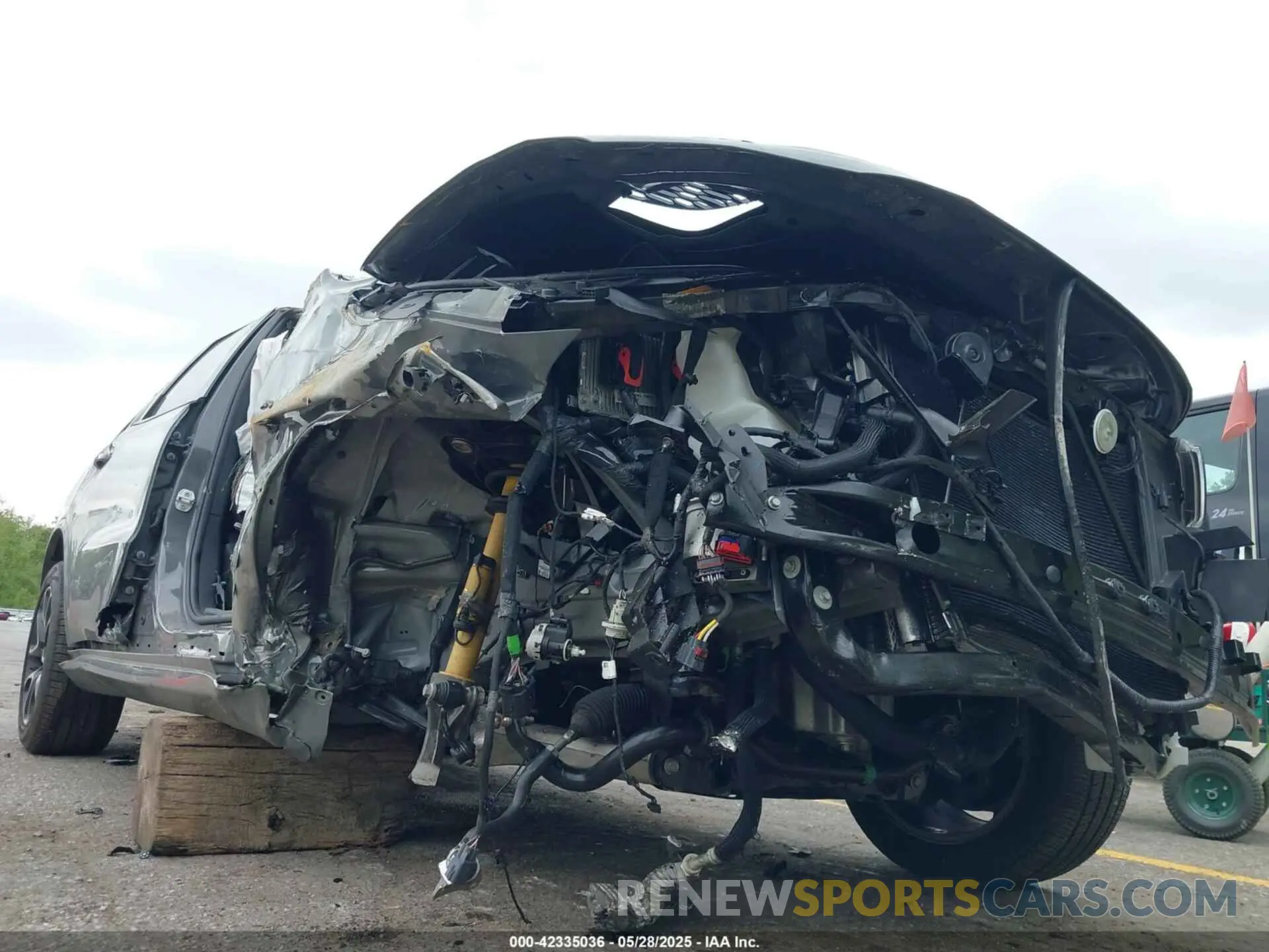 17 Photograph of a damaged car 1C4SDJH97PC555039 DODGE DURANGO 2023