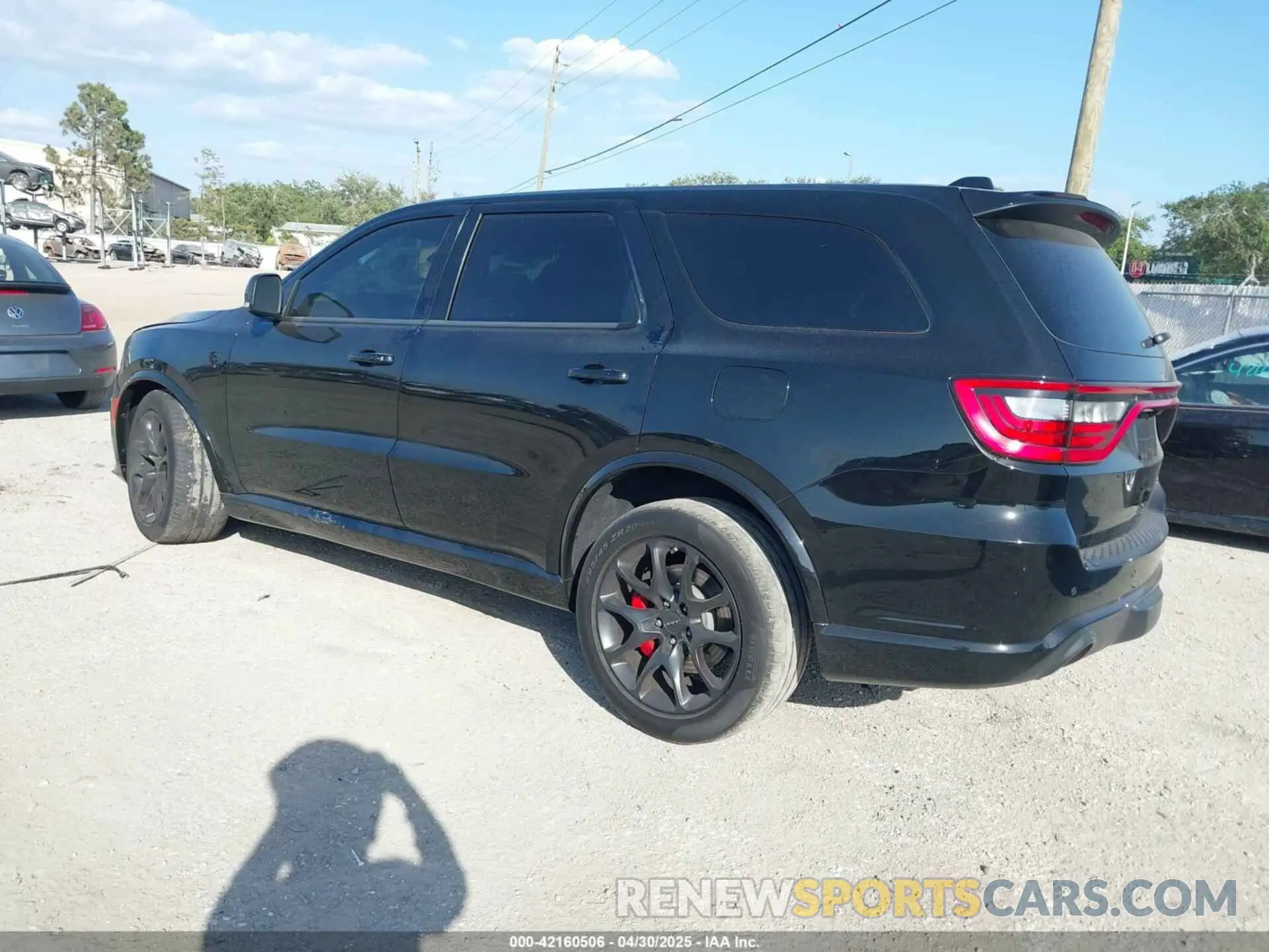 3 Photograph of a damaged car 1C4SDJH9XPC554953 DODGE DURANGO 2023