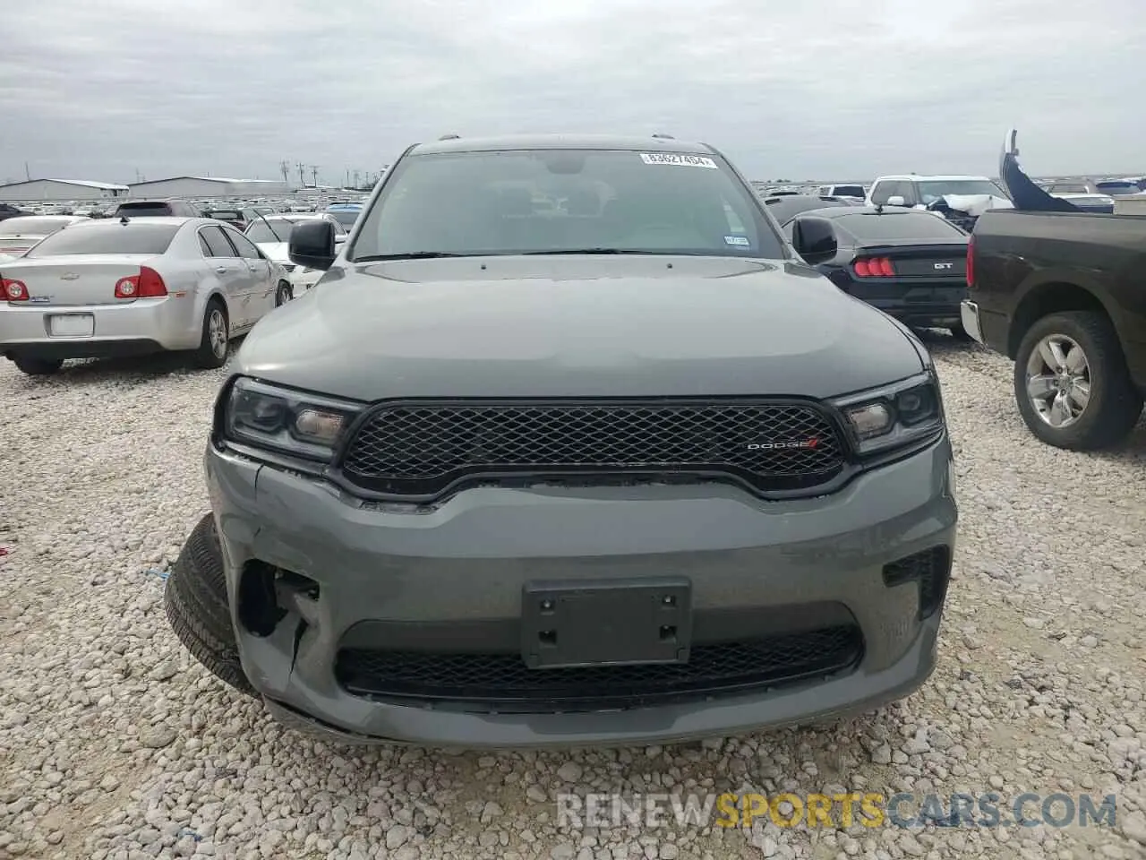 5 Photograph of a damaged car 1C4RDHAG1RC212620 DODGE DURANGO 2024