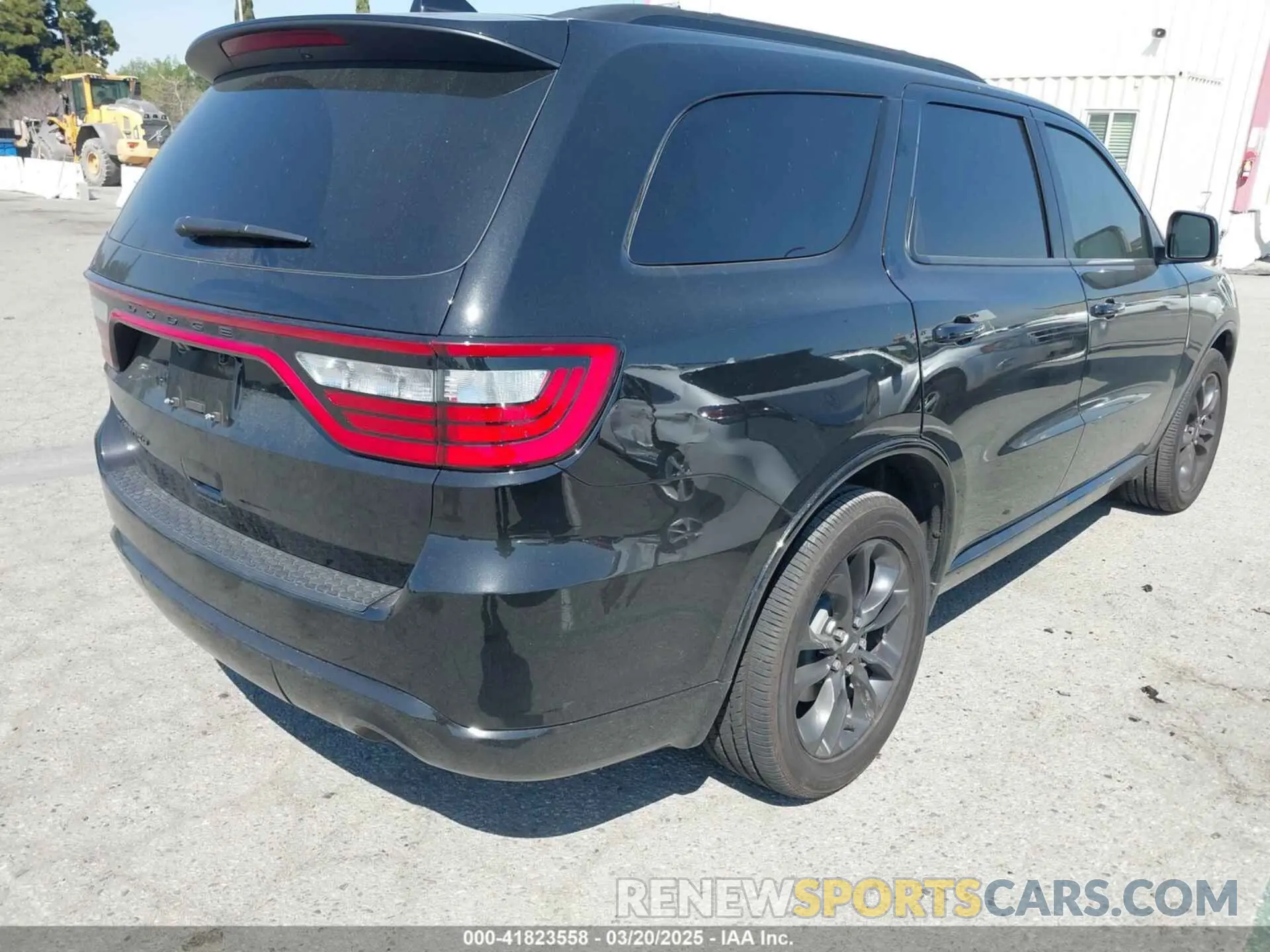 4 Photograph of a damaged car 1C4RDHAG2RC225926 DODGE DURANGO 2024