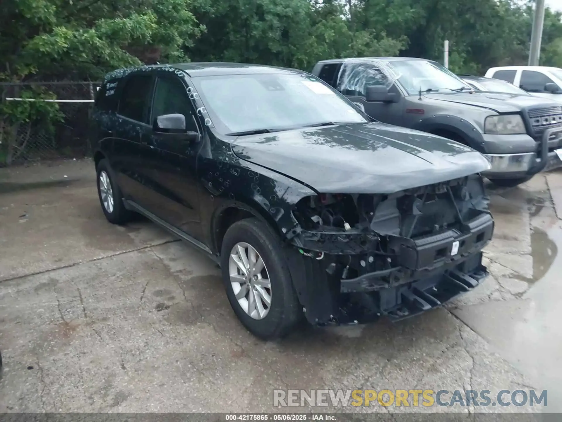 1 Photograph of a damaged car 1C4RDHAG4RC149822 DODGE DURANGO 2024