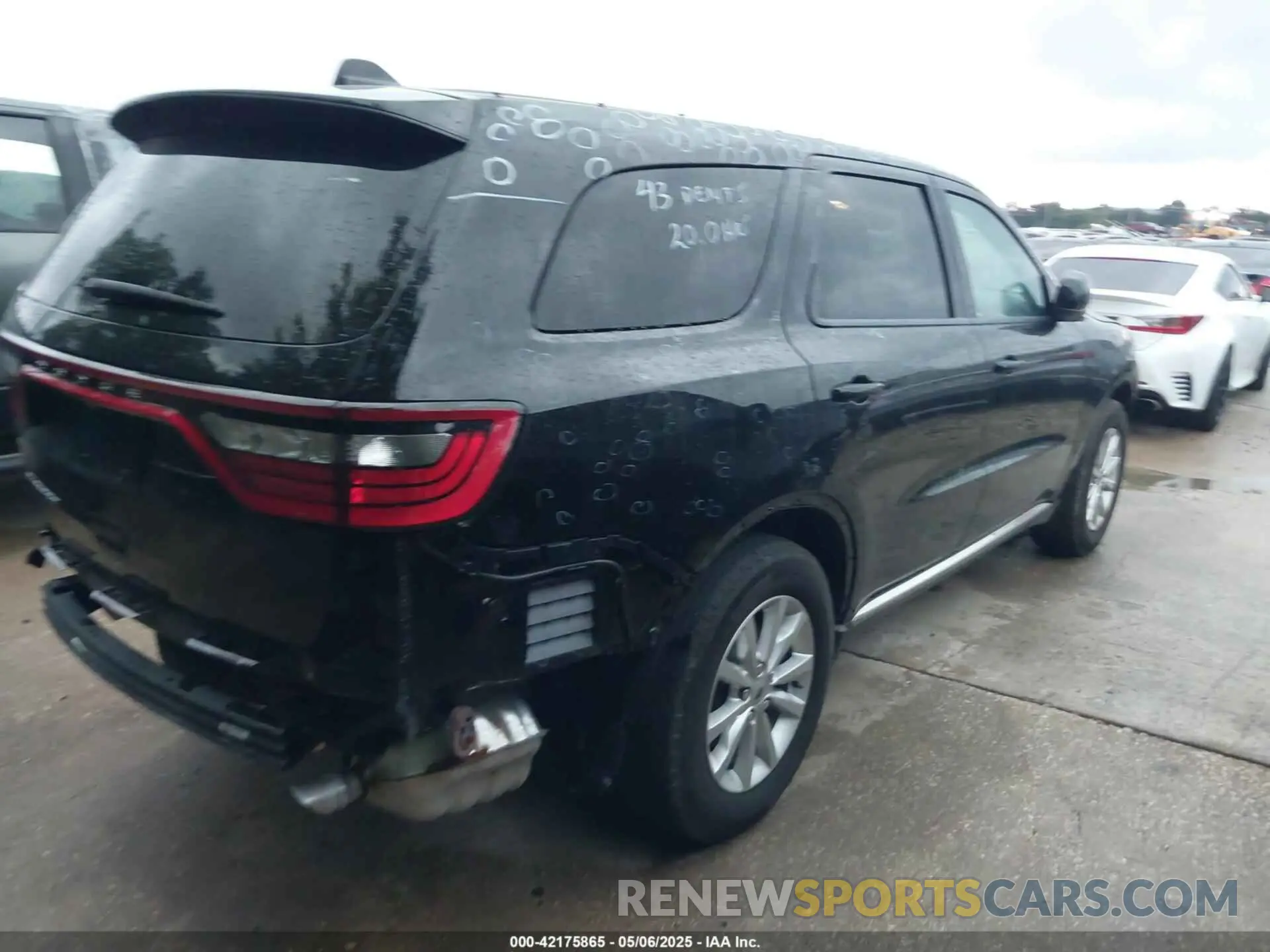 4 Photograph of a damaged car 1C4RDHAG4RC149822 DODGE DURANGO 2024