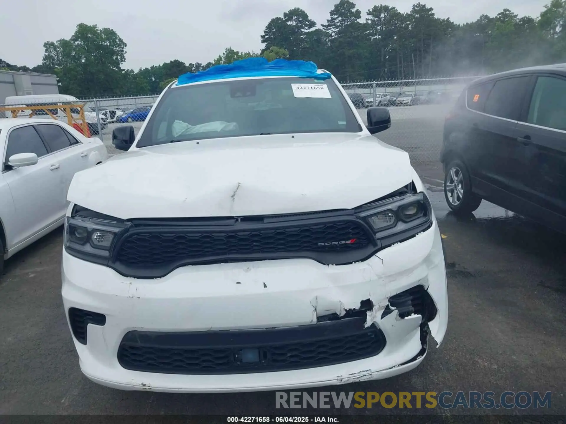 11 Photograph of a damaged car 1C4RDHDG0RC136092 DODGE DURANGO 2024