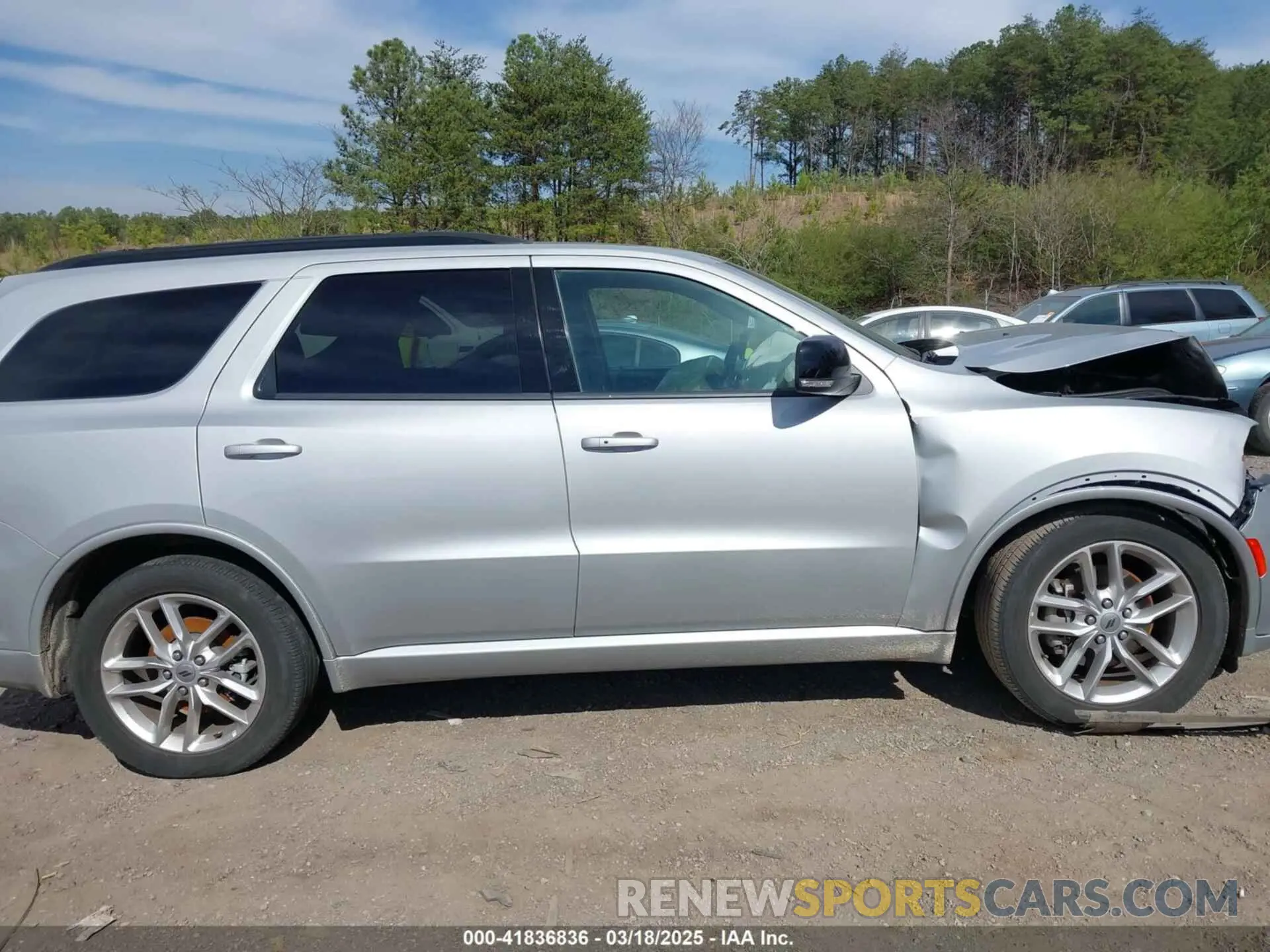 13 Photograph of a damaged car 1C4RDHDG8RC121307 DODGE DURANGO 2024