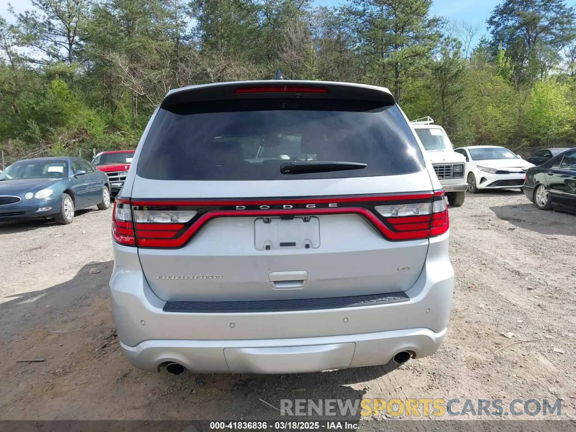 16 Photograph of a damaged car 1C4RDHDG8RC121307 DODGE DURANGO 2024