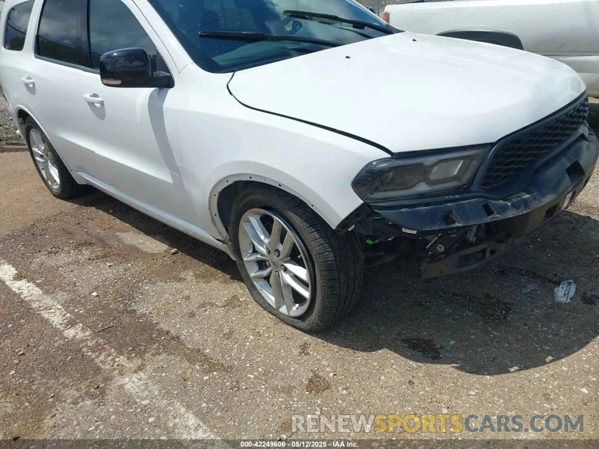18 Photograph of a damaged car 1C4RDHDG9RC118383 DODGE DURANGO 2024