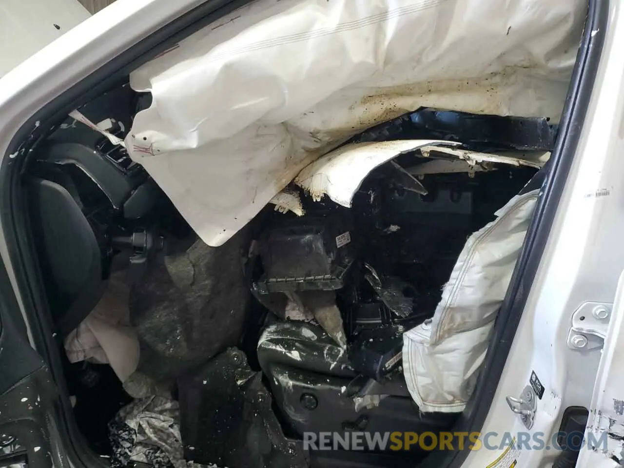 7 Photograph of a damaged car 1C4RDJAG8RC115048 DODGE DURANGO 2024
