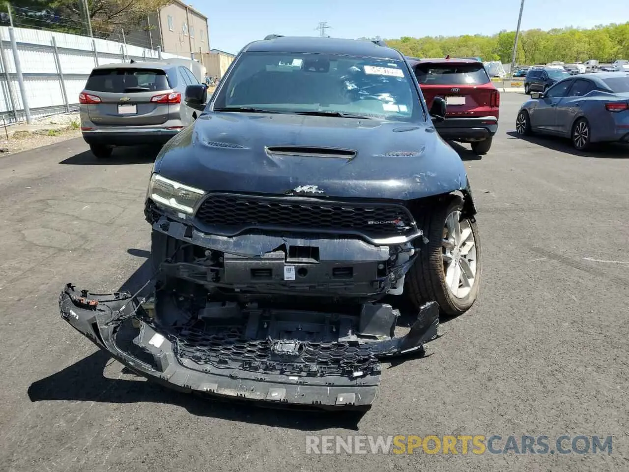 5 Photograph of a damaged car 1C4RDJDG0RC207833 DODGE DURANGO 2024