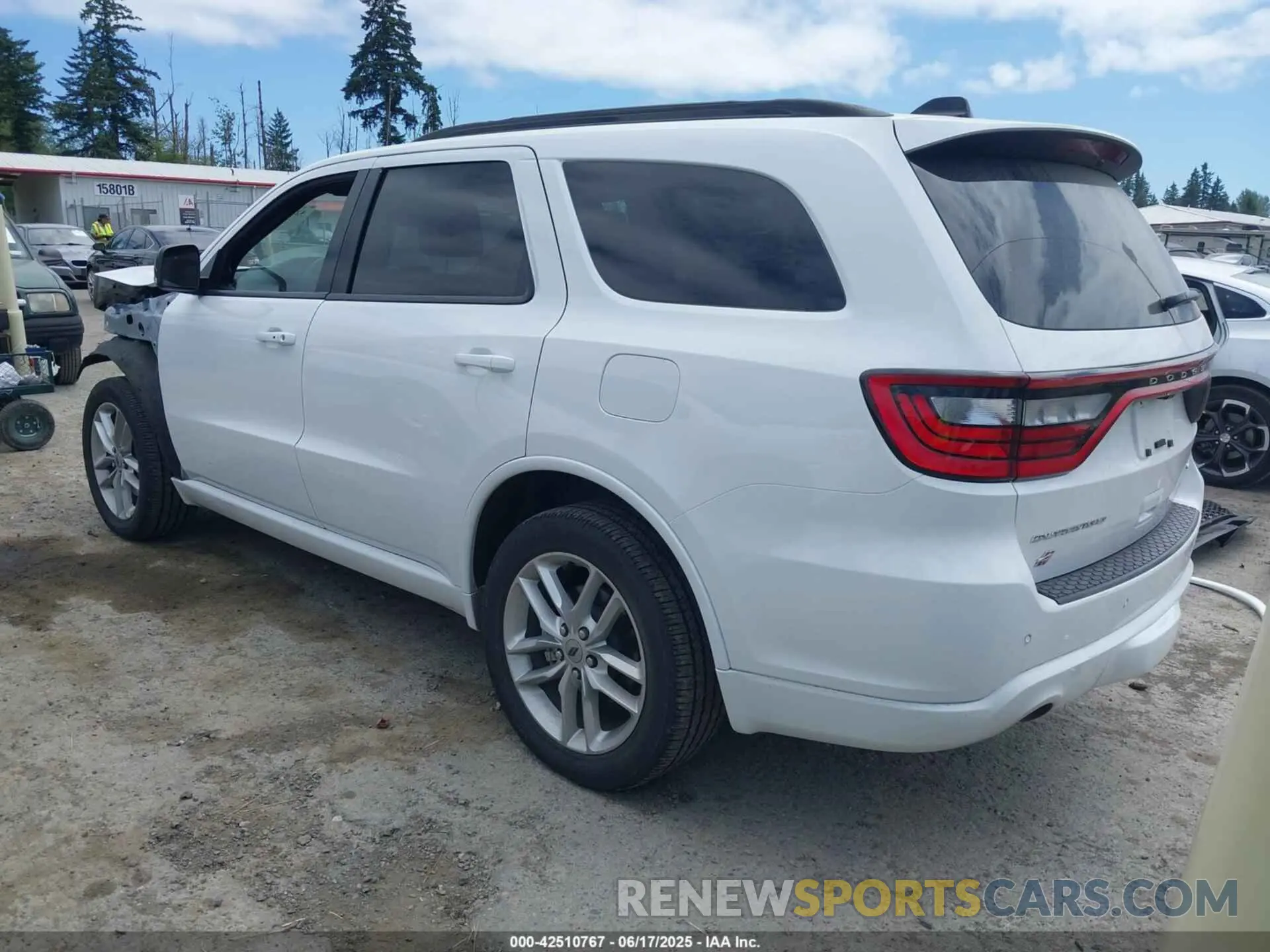 3 Photograph of a damaged car 1C4RDJDG0RC213096 DODGE DURANGO 2024