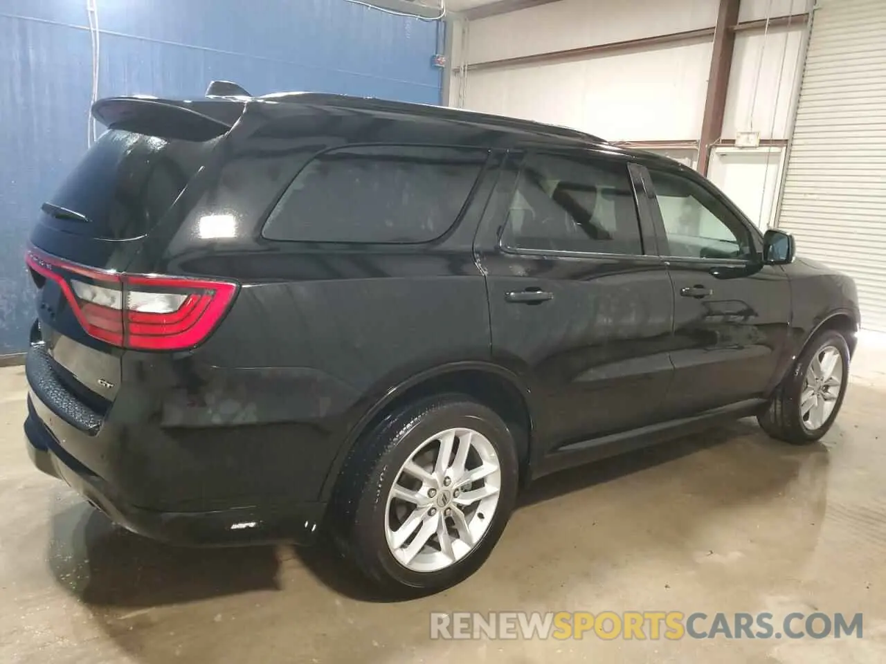 3 Photograph of a damaged car 1C4RDJDG3RC126275 DODGE DURANGO 2024