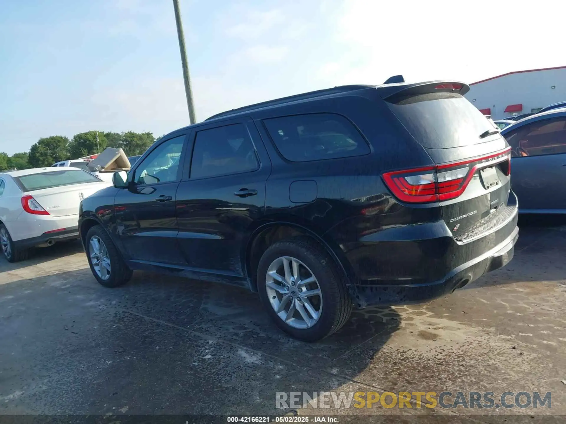 14 Photograph of a damaged car 1C4RDJDG4RC234050 DODGE DURANGO 2024