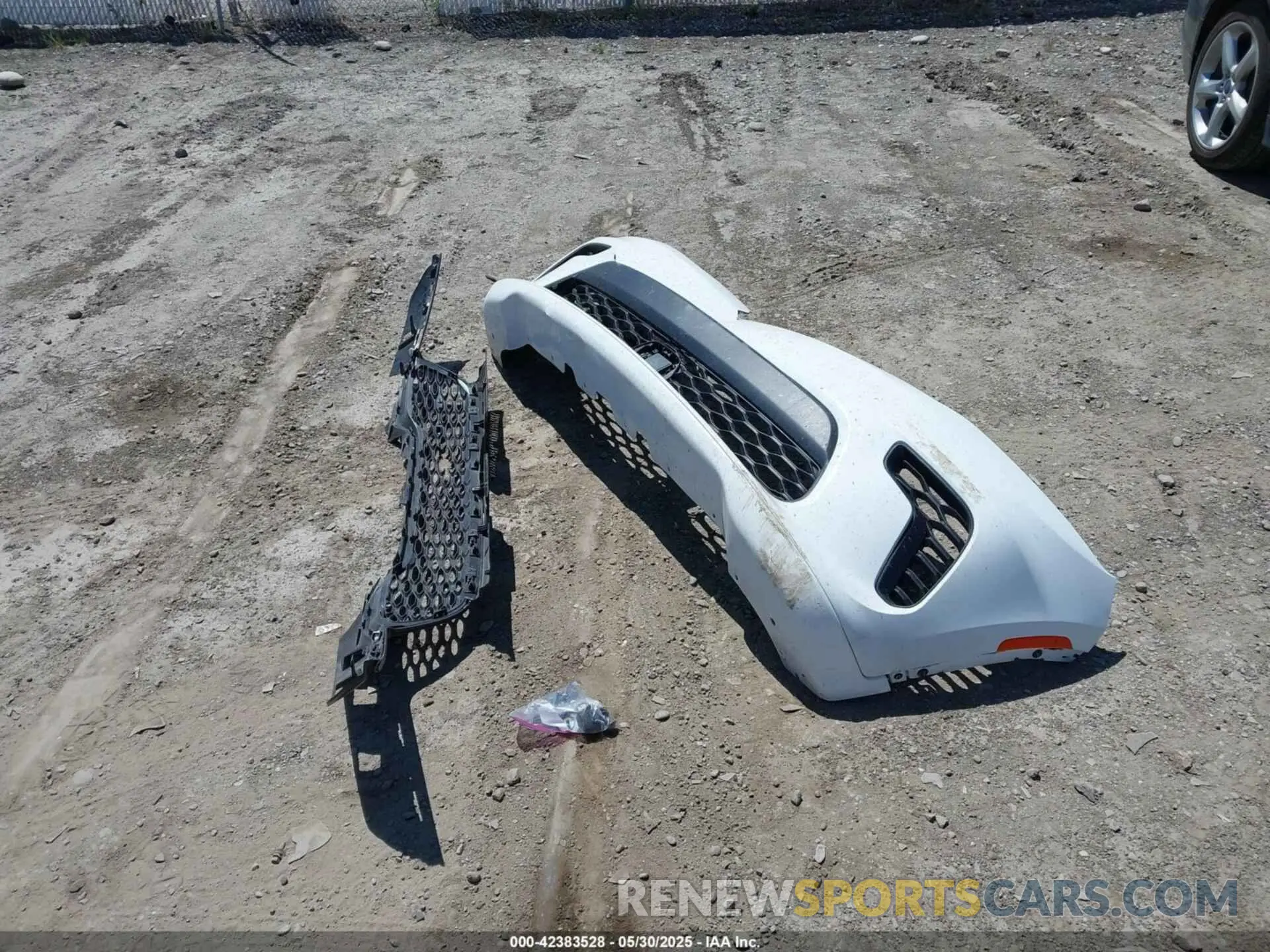 12 Photograph of a damaged car 1C4RDJDG6RC192187 DODGE DURANGO 2024
